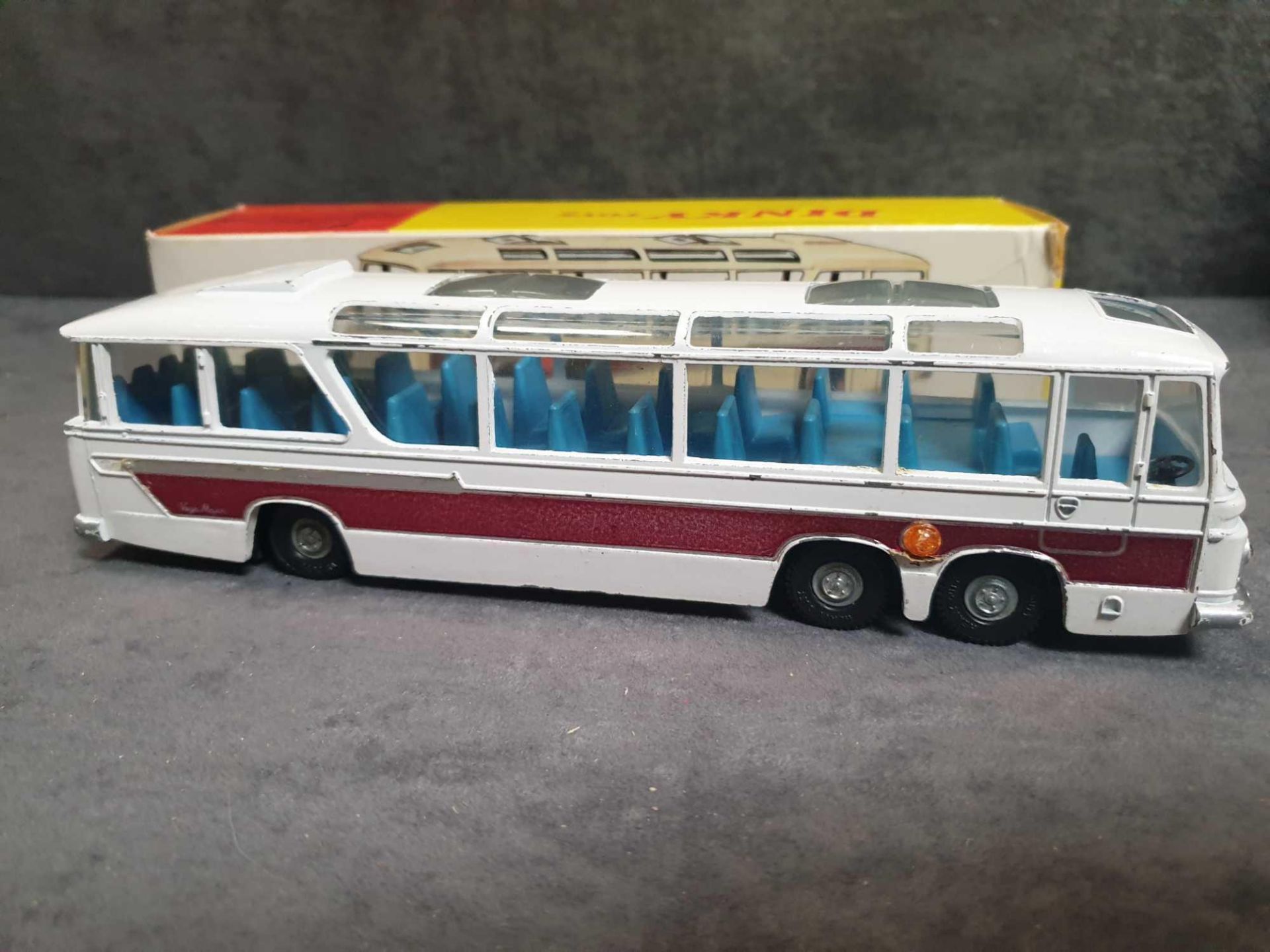 Dinky Diecast #954 Vega Major Luxury Coach Light Blue Interior And Cast Hubs In Box 1971-1976 - Image 2 of 2
