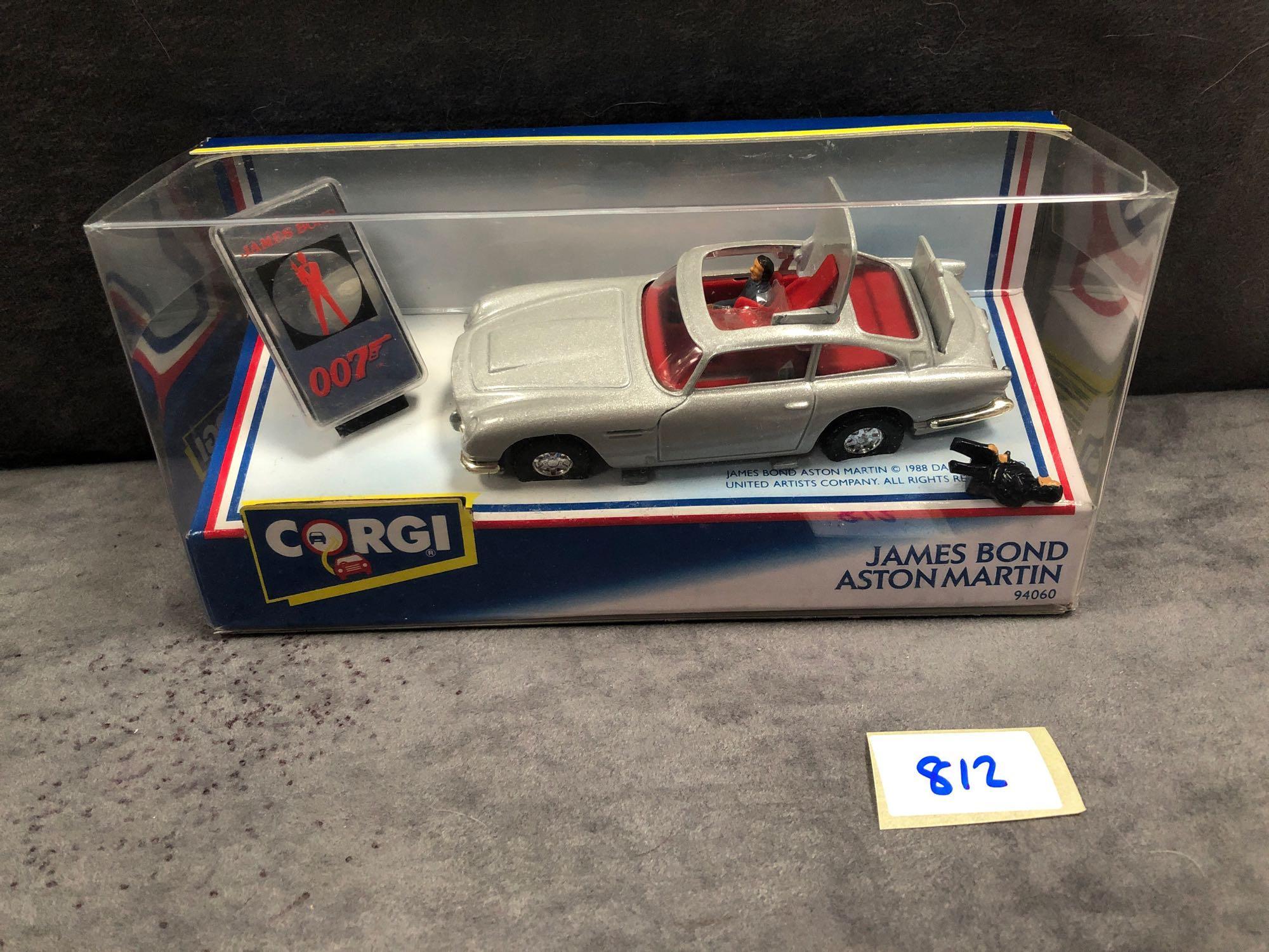 Mint Corgi Diecast #94060 James Bond Aston Martin DB5 In Box