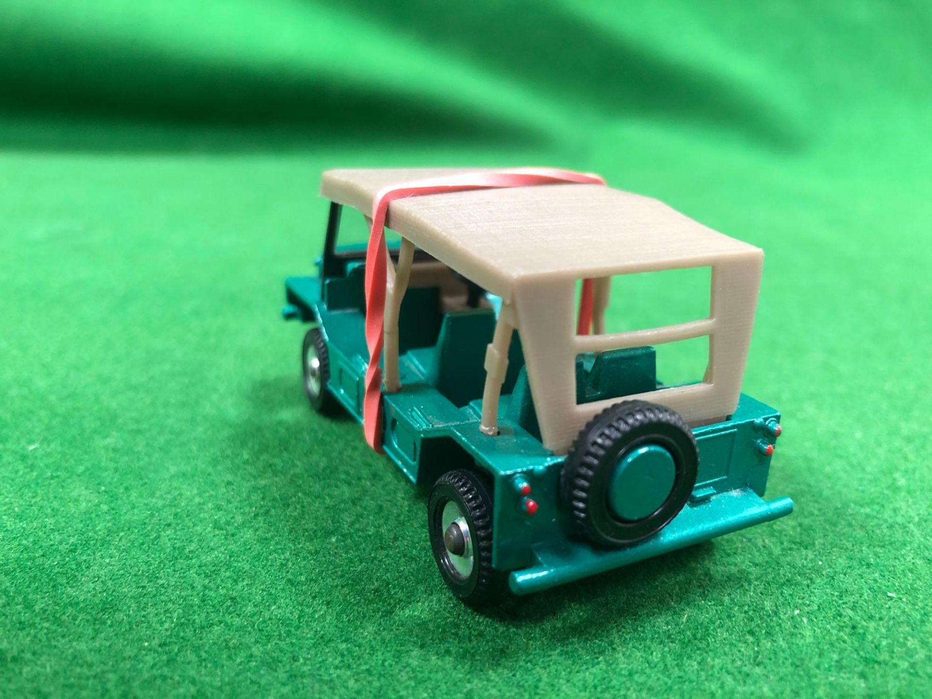 Excellent Dinky 342 Diecast Austin Mini Moke No Box - Image 3 of 3