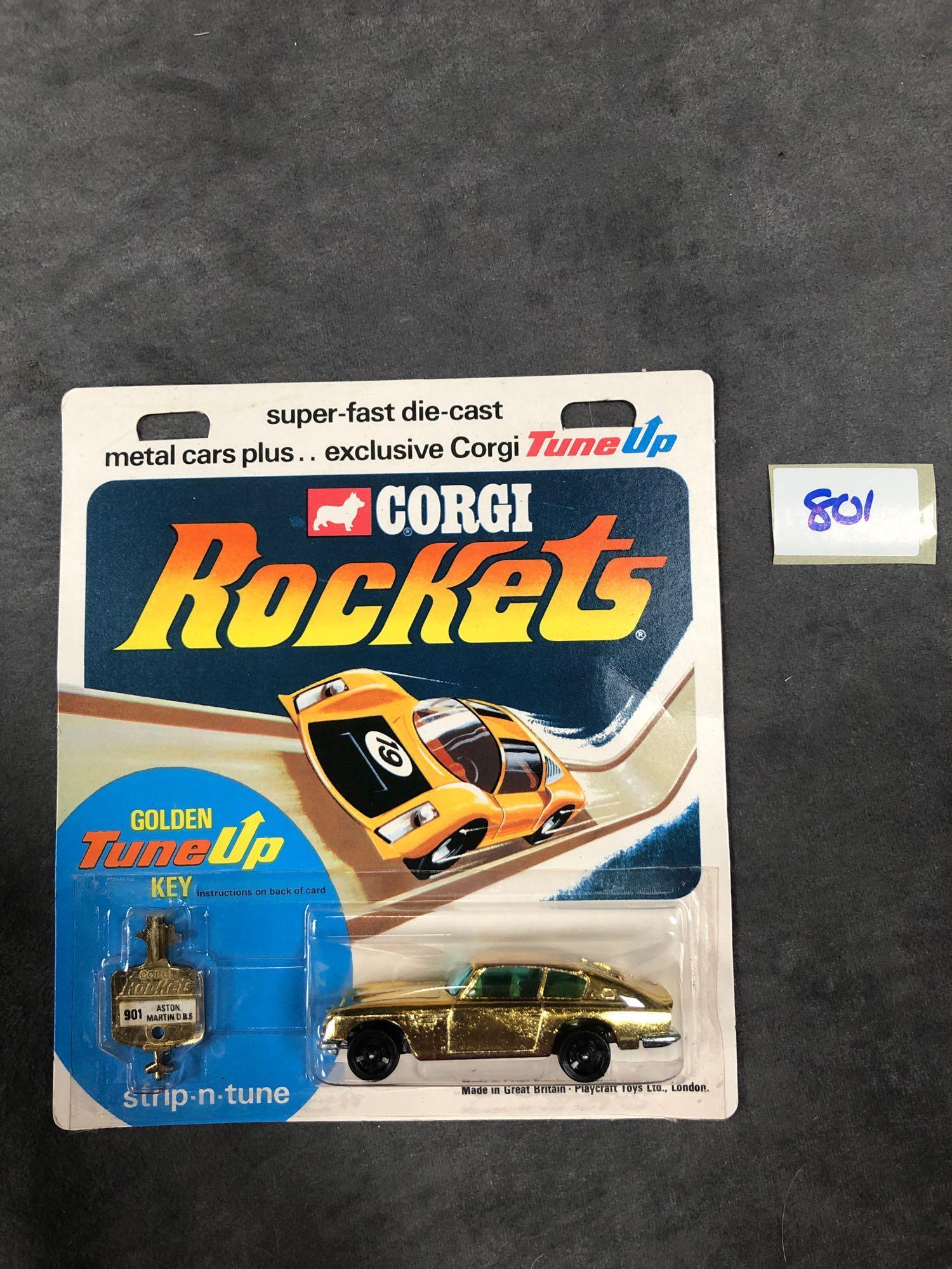 Corgi Rockets Diecast #901 Aston Martin DB6 In Metallic Gold On Original Bubble Card