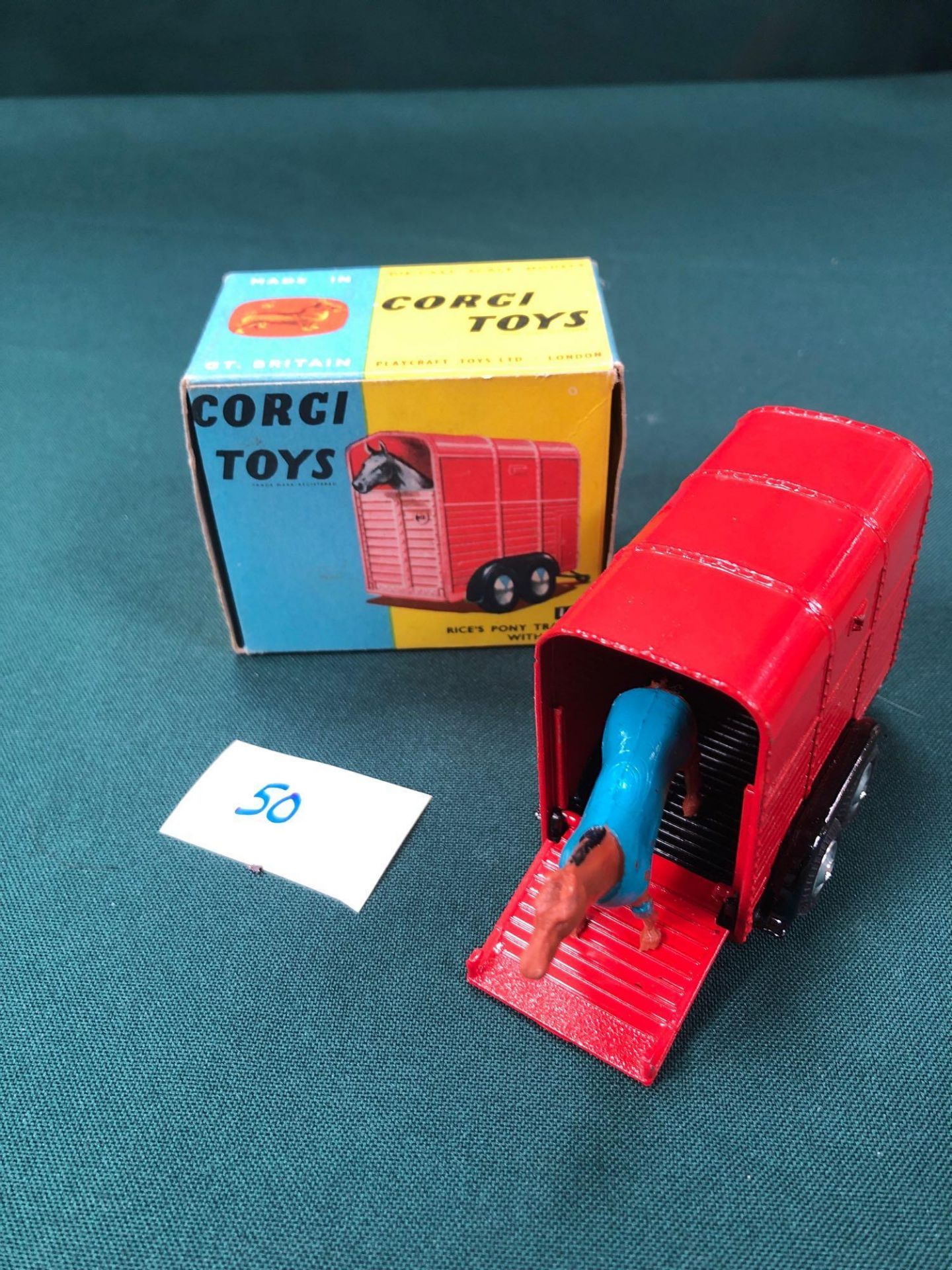 Mint Corgi Toys Diecast #102 Rices Pony Trailer With Pony And Excellent Box