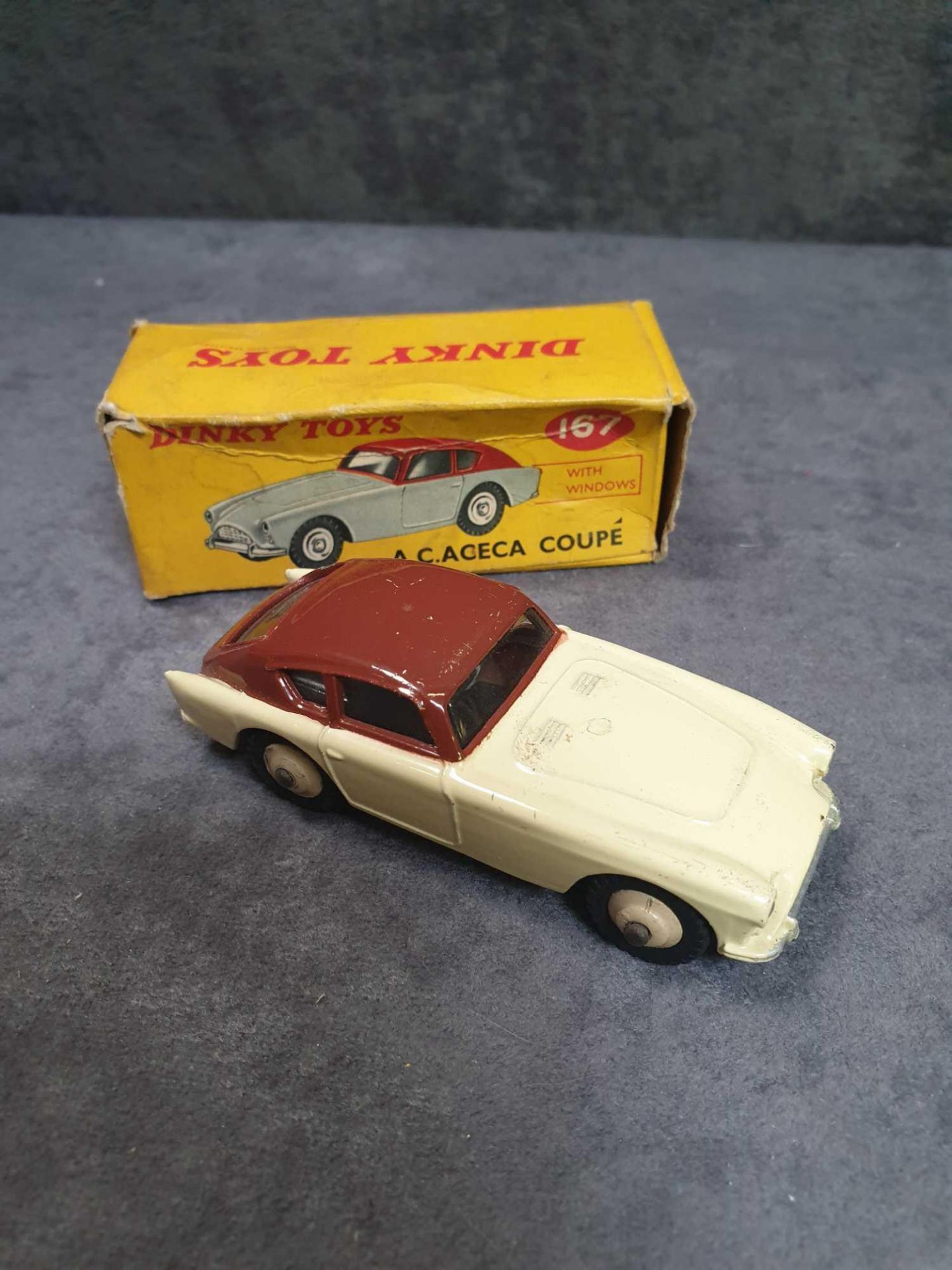Near Mint Dinky Diecast #167 A C Aceca Coupe Cream and Brown roof and cast hubs 1/43 scale in box ( - Image 2 of 2