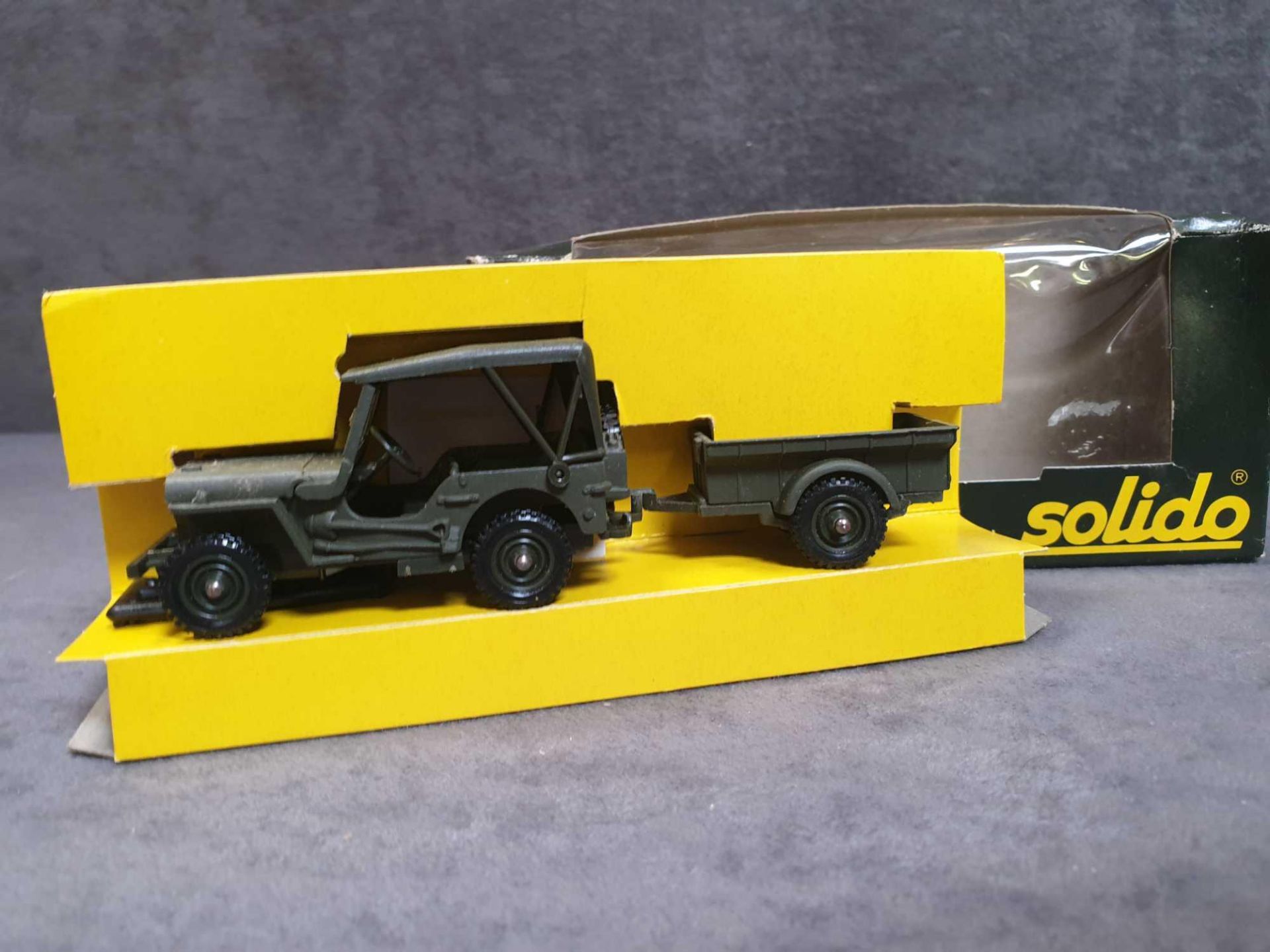 Mint Solido (France) #232 Diecast SDKFZ Bussing 40th Anniversary Field Grey Tank 1:50 In very good - Image 4 of 4