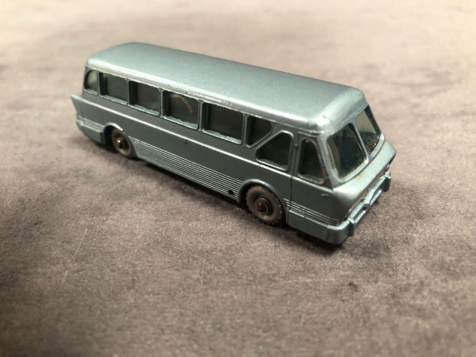 Matchbox Lesney No.40 Leyland Royal Tiger Coach Excellent Crisp Box - Image 2 of 4