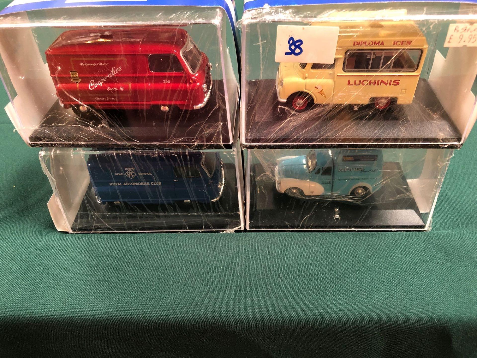 4x Oxford Diecast Models All On Display Boxes, Comprising Of; #CA019 Rare Luchinis Bedford CA Ice