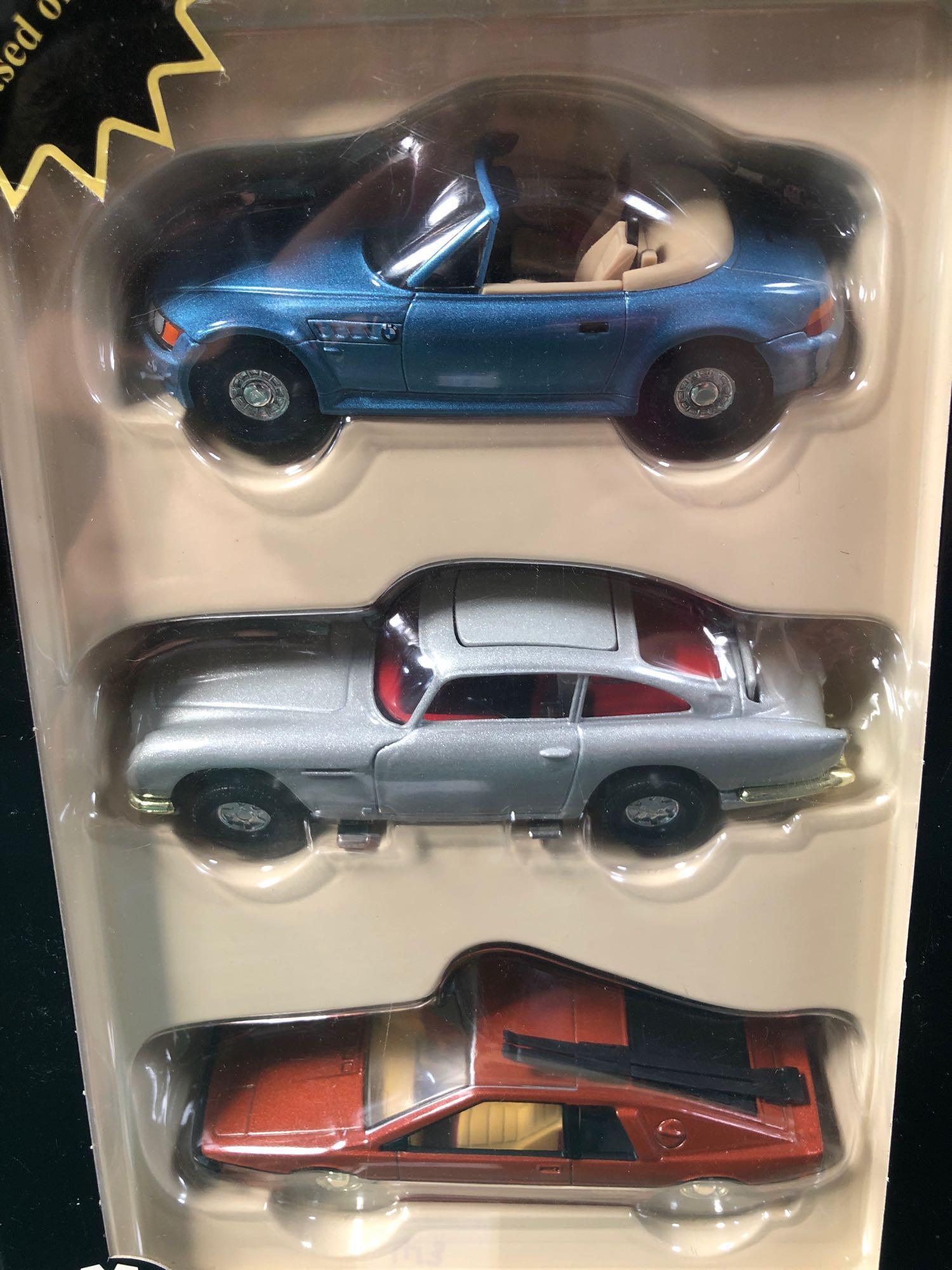 Corgi Collectables CC99102-LN James Bond 3-Car Set - Aston Martin DB5, Lotus Esprit Turbo And BMW - Image 2 of 2