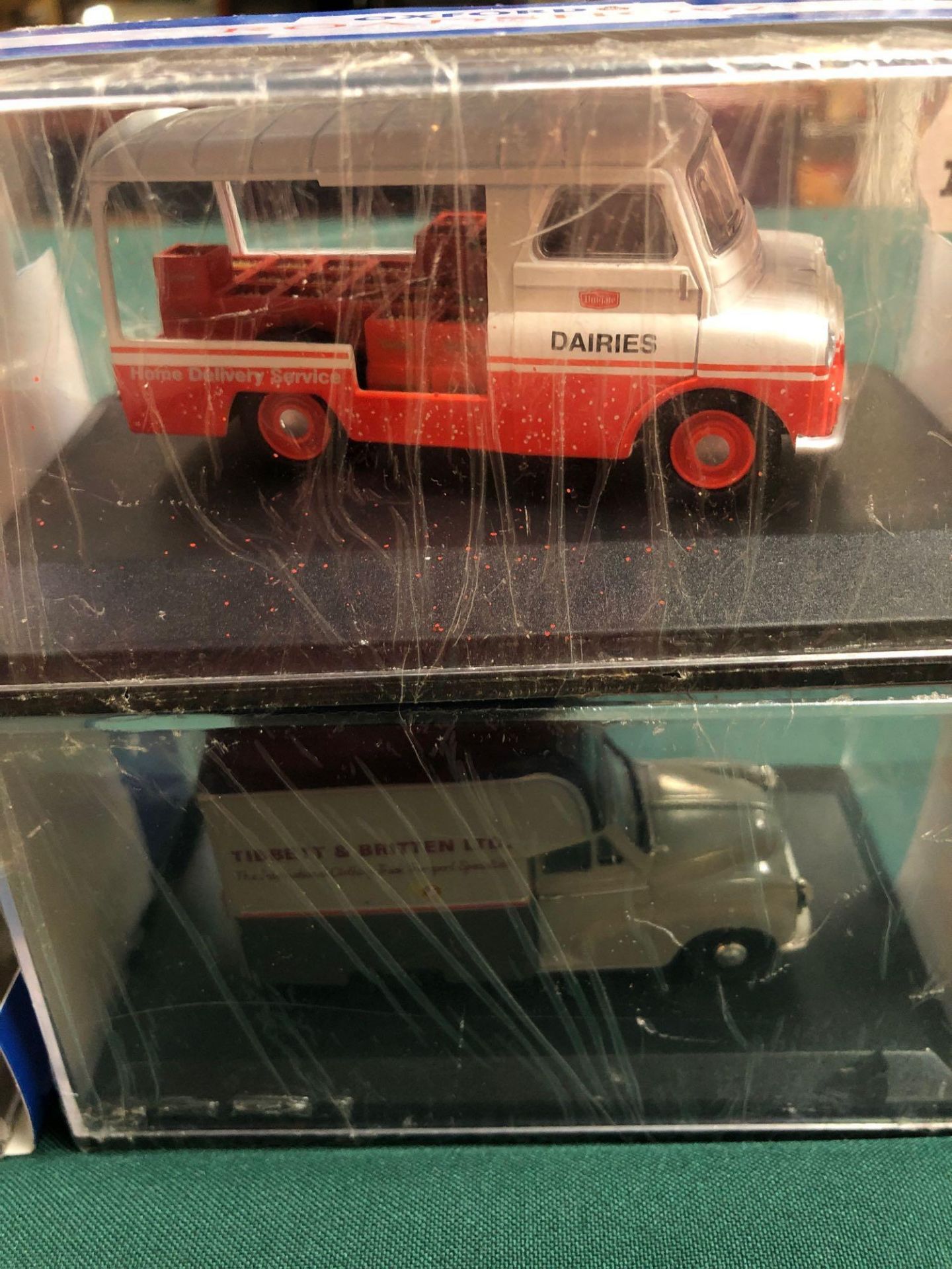 4x Oxford Diecast Models All On Display Boxes, Comprising Of; #CA001 Unigate Certificate 0835 Of - Image 3 of 3