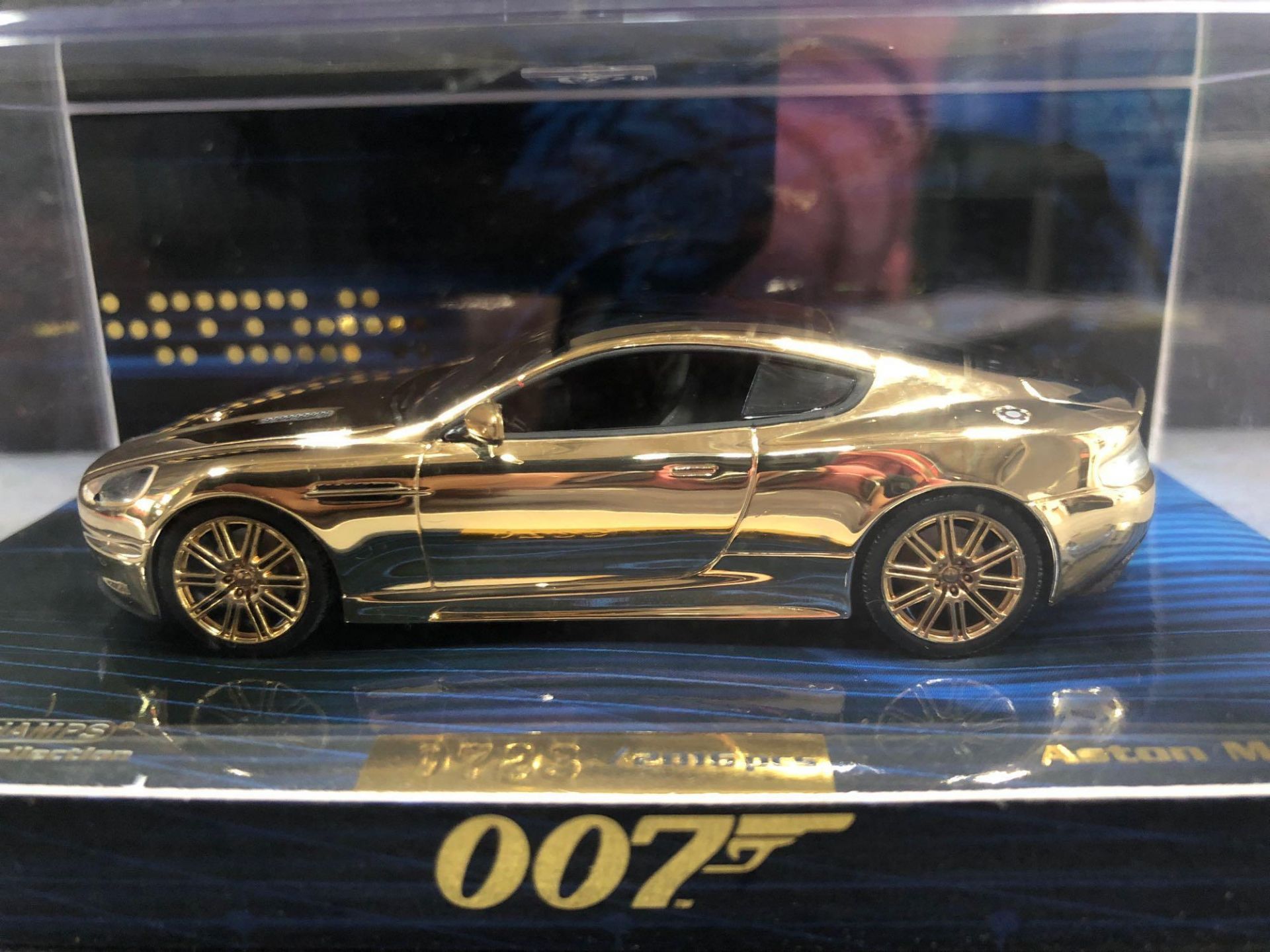 Minichamps Bond Collection Aston Martin DBS In Gold Plated Limited Edition 0723/2016 Pieces - Image 2 of 2