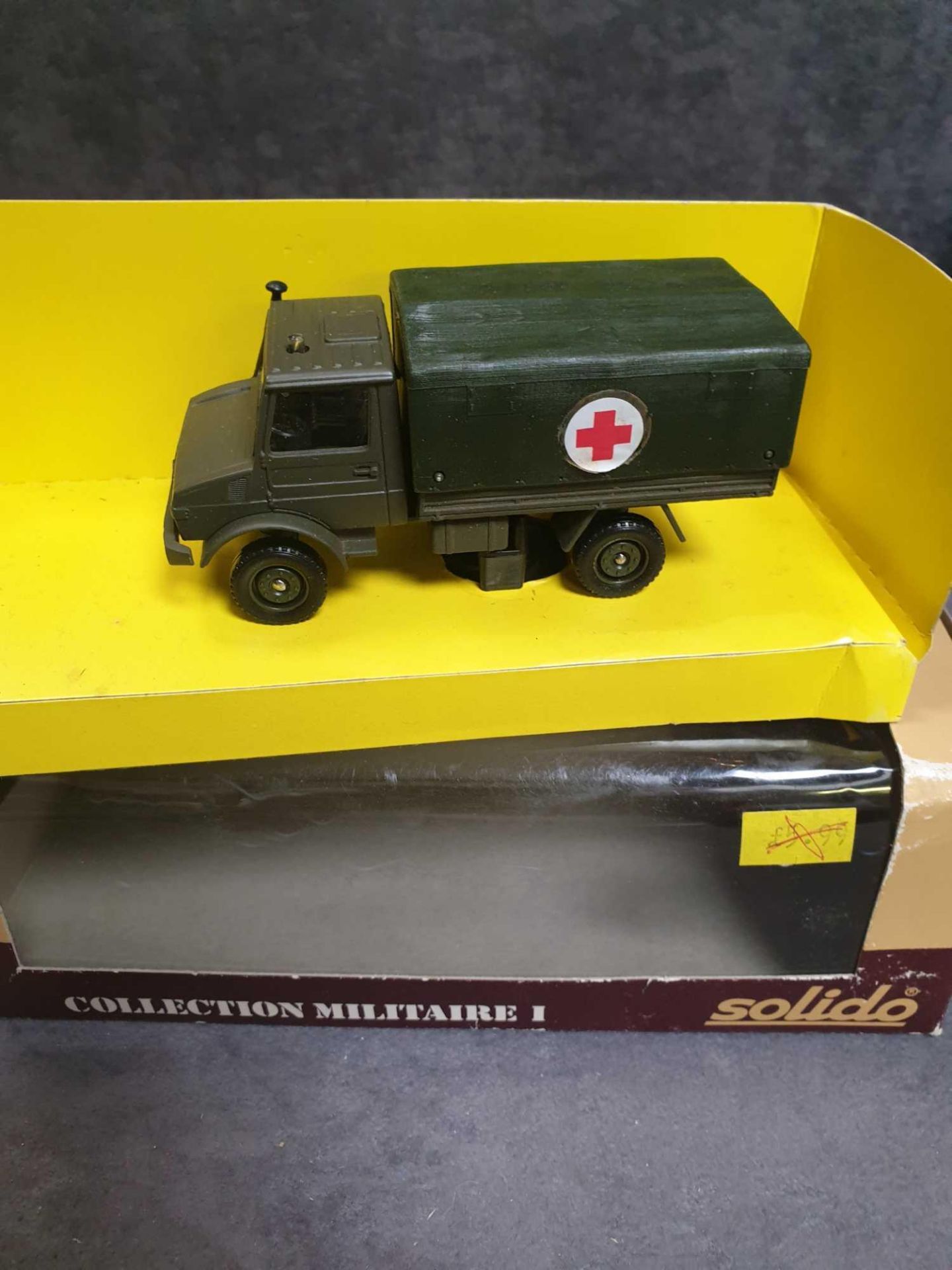 Mint Solido #6038 Mercedes Unimog Ambulance 1/50 scale diecast in very good box These Ambulance - Image 2 of 2