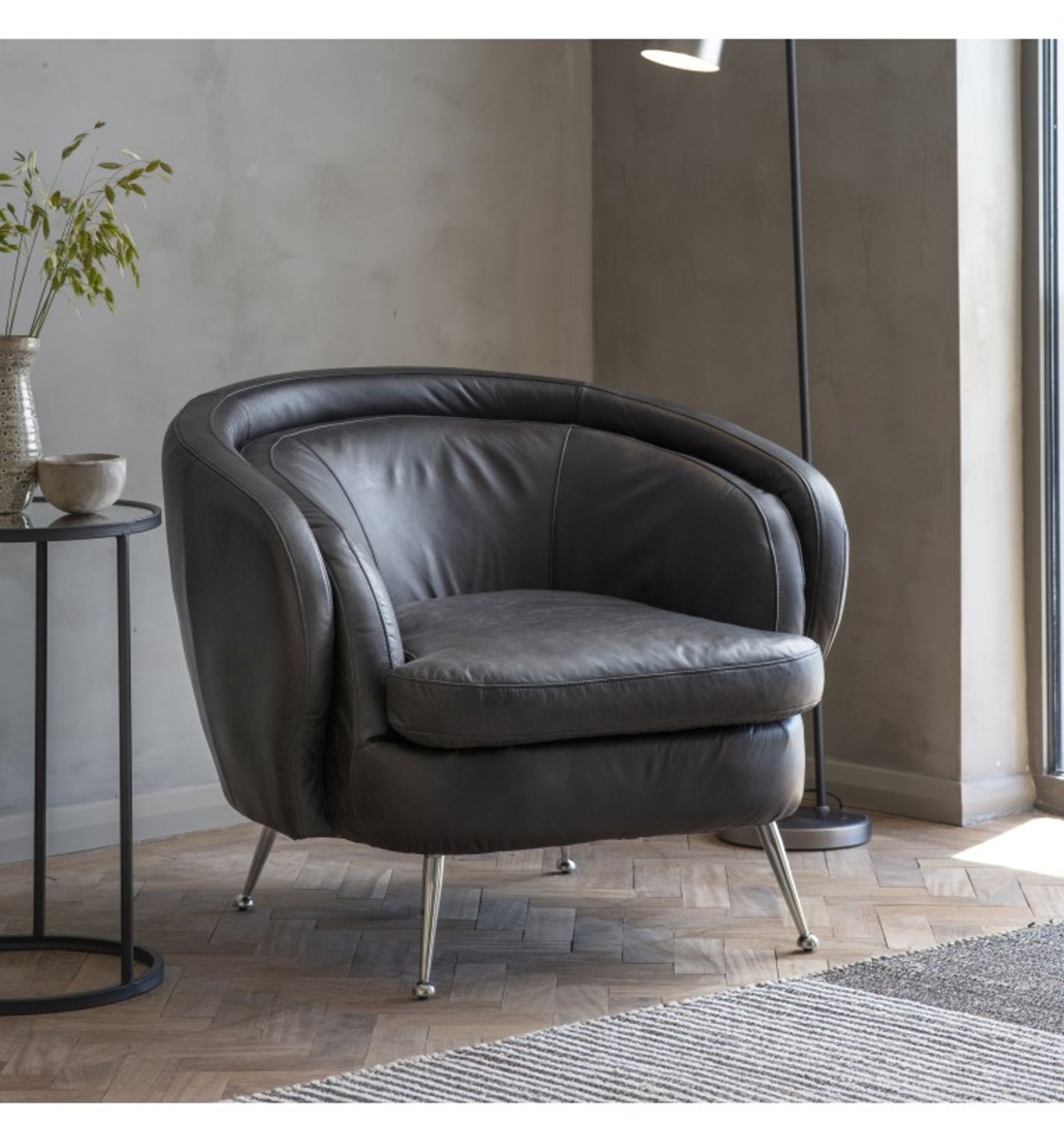 Tesoro Tub Chair Black Full Leather The Tesoro Tub Chair Is The Latest Addition To Our Range Of