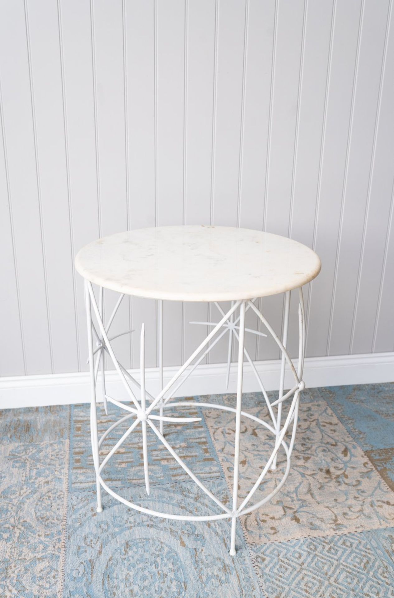 Side Table - White and White Distress: A gorgeous large side table finished in a bright white