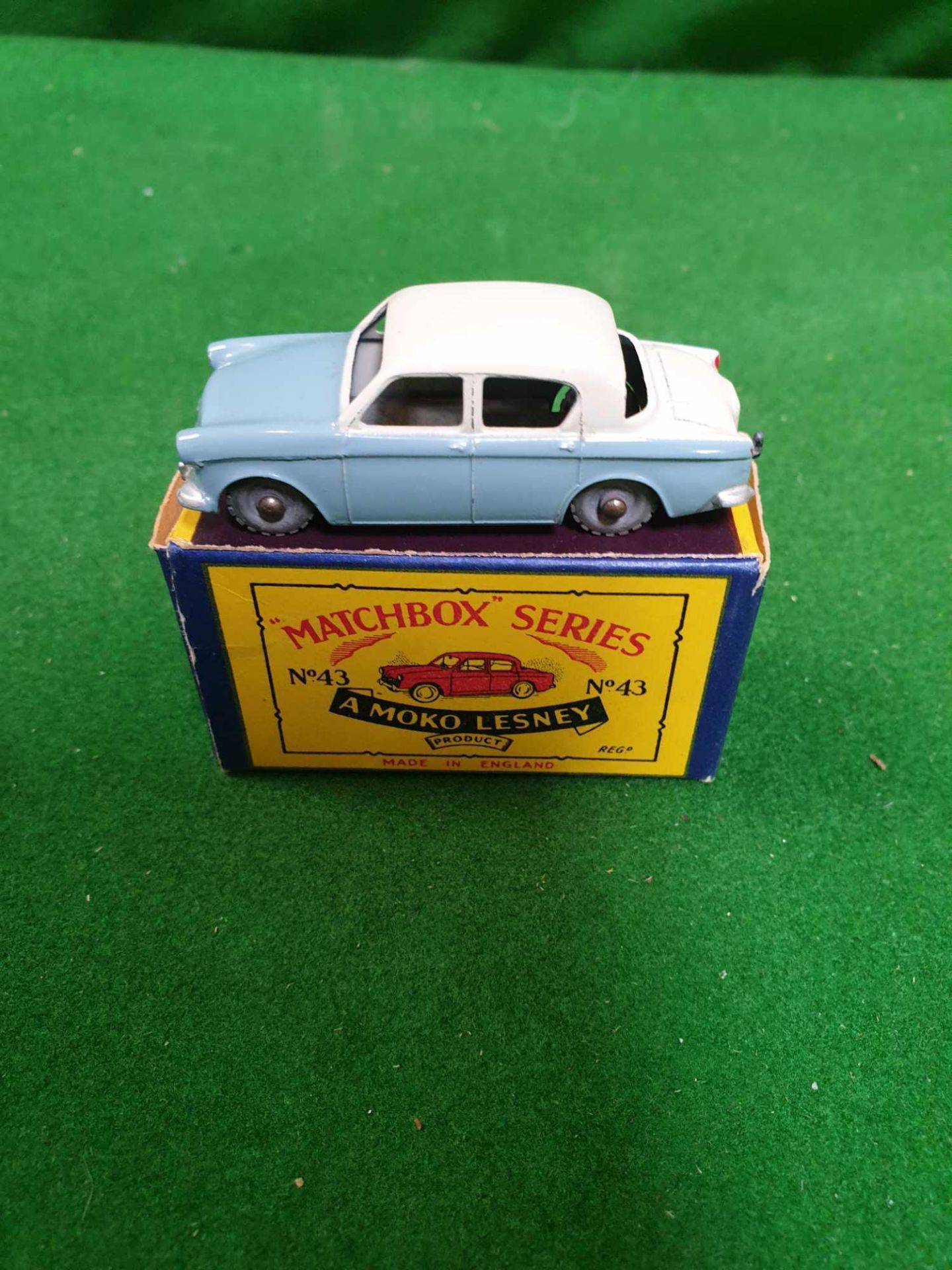 Matchbox Moko Lesney #43a Hillman Minx Two Tone Blue With Cream Roof Mint Model Firm Box 1959-1960