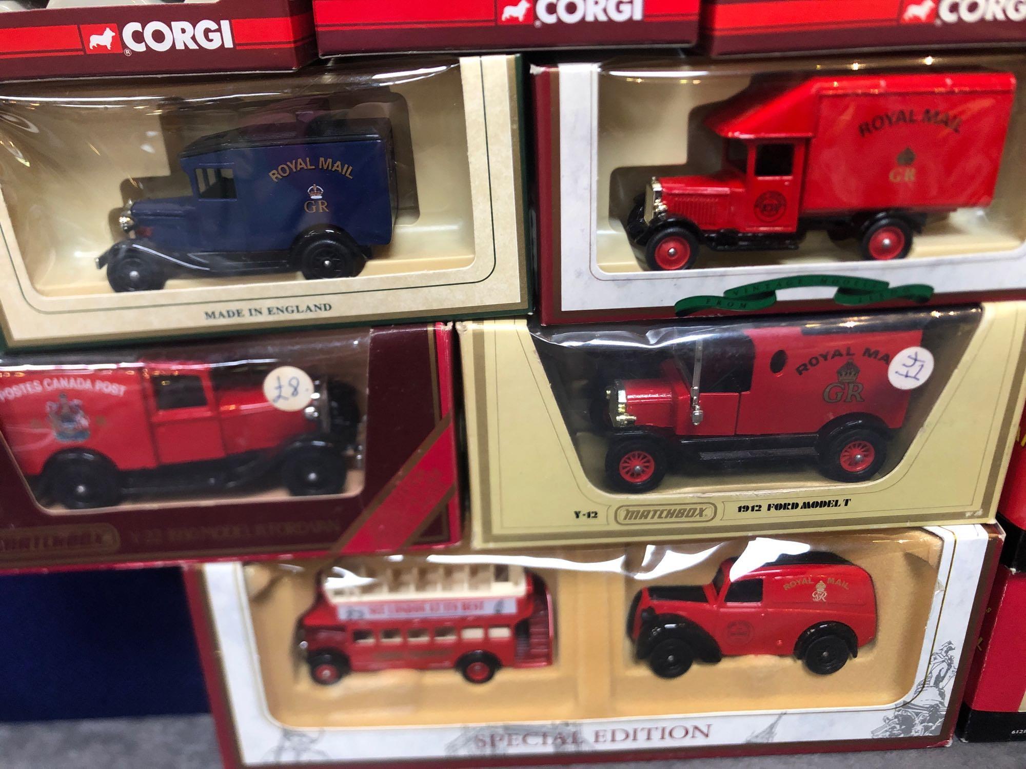 11x Diecast Individual Royal Mail Vehicles And 1x Set All In Boxes - Image 3 of 4