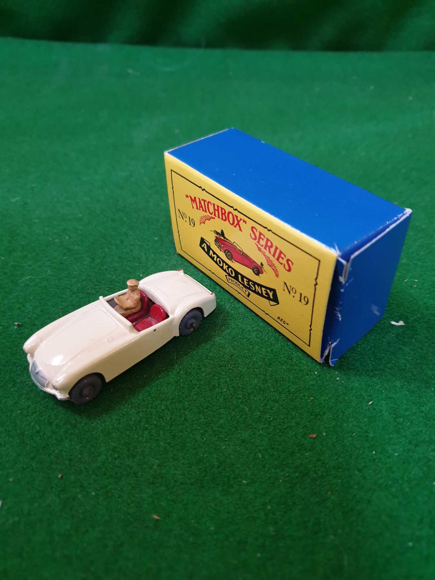 Matchbox Moko Lesney #19b Mga Sports Car Cream Replica Box Mint Model Tiny Chip Rare Grey Plastic - Image 2 of 2