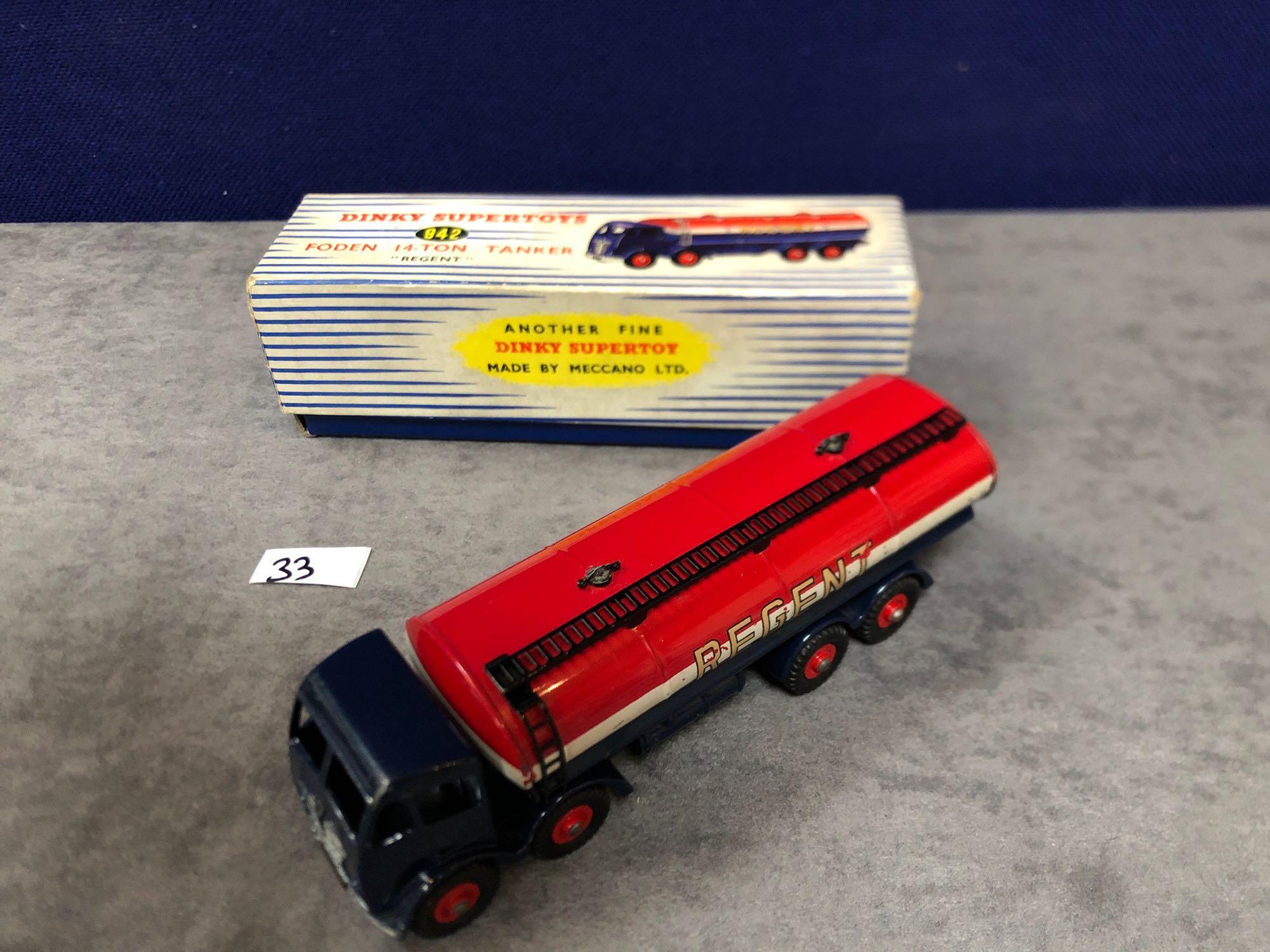 Dinky Supertoys Diecast #942 Foden 14-Ton Tanker Regent in excellent condition with bright paint