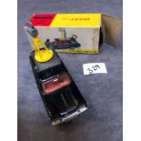 Dinky #281 Fiat 2300 Pathe News Camera Car Black Excellent Model In A Poor Box (Missing Cameraman)