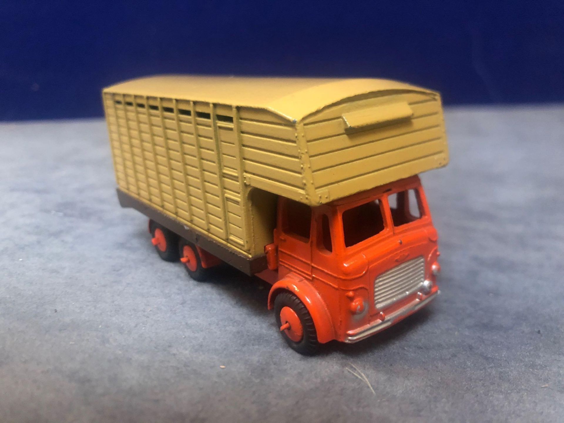 Budgie Toys Rare No.220 Leyland Hippo Cattle Truck Issued 1959-66 Length 97mm Mint Model In Firm Box - Image 2 of 4