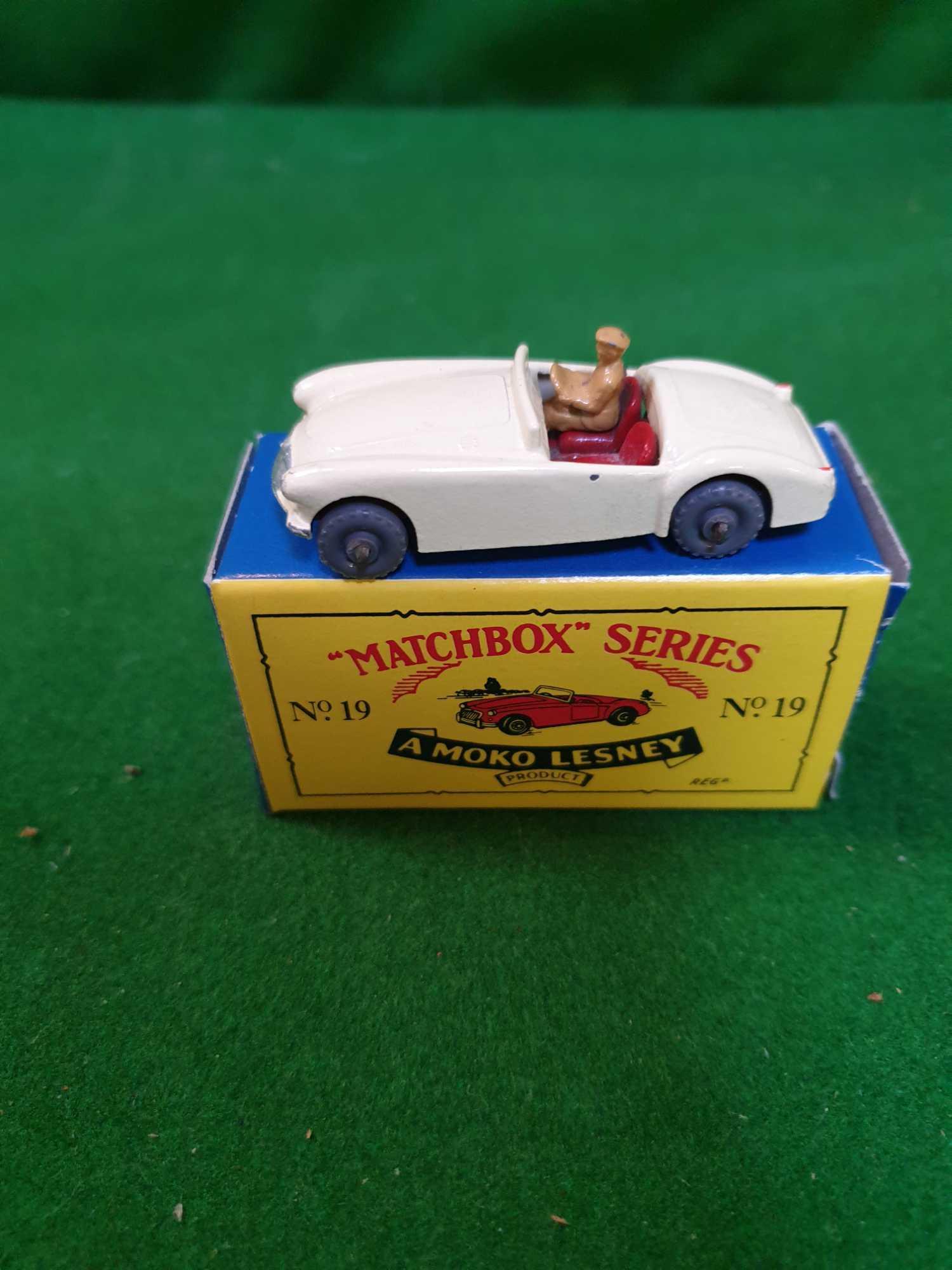 Matchbox Moko Lesney #19b Mga Sports Car Cream Replica Box Mint Model Tiny Chip Rare Grey Plastic