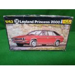 Heller #180 1:43 Scale Leyland Princess 2000 Model Kit Still On Sprues Released 1979 | Initial