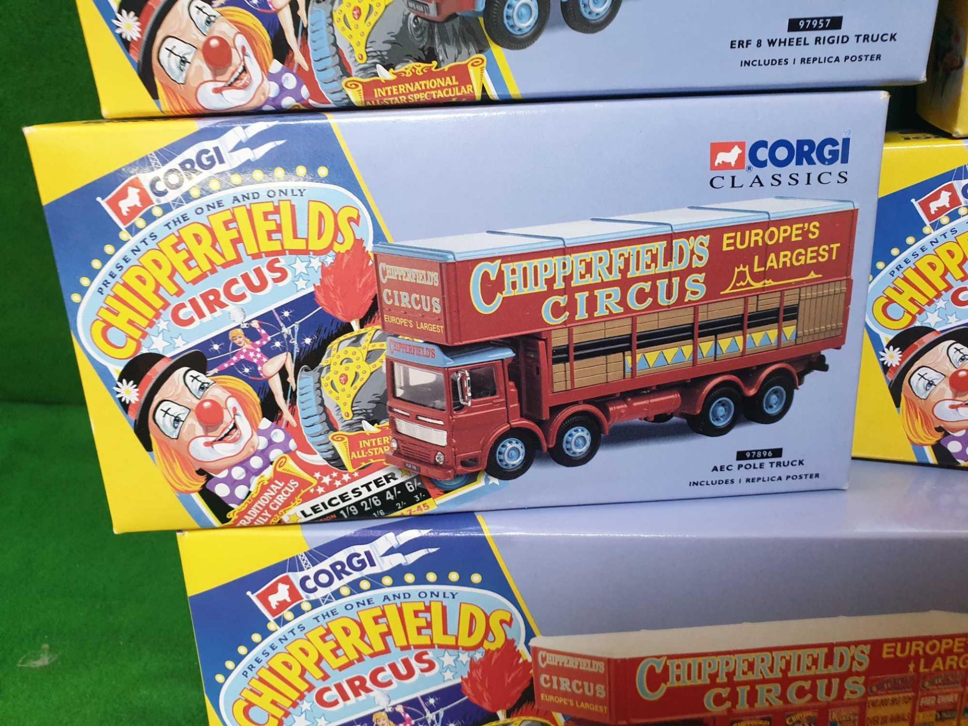 Set Of 5 X Corgi Classics Chipperfield Circus Diecast Models Comprising Of #970222 Corgi - Image 3 of 6