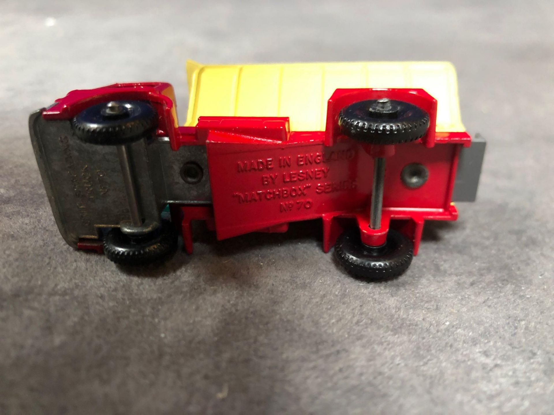 Matchbox Lesney #70b Grit Spreading Truck With Rare Grey Slide Fitted Upside Down! Mint Model With - Image 5 of 5