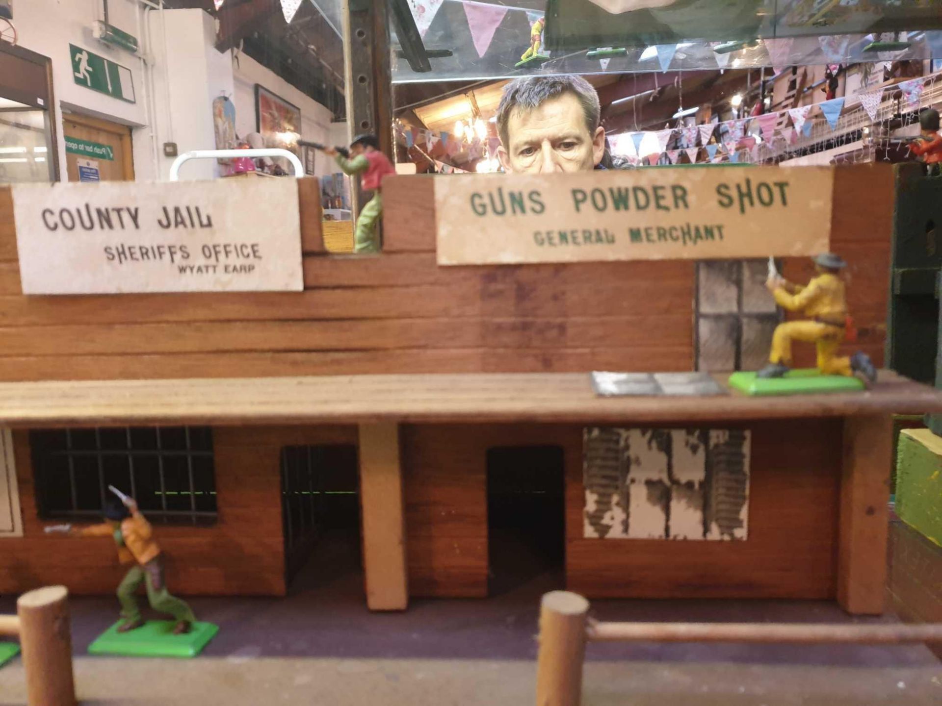 Hand Built Wooden Model Of A Dodge City Western Town 920 x 200 x 150 Complete With 14x W Britains - Image 4 of 5