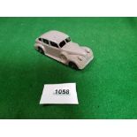 Dinky #39d Buick Viceroy Saloon Grey - Post War 1947-1950 Unboxed