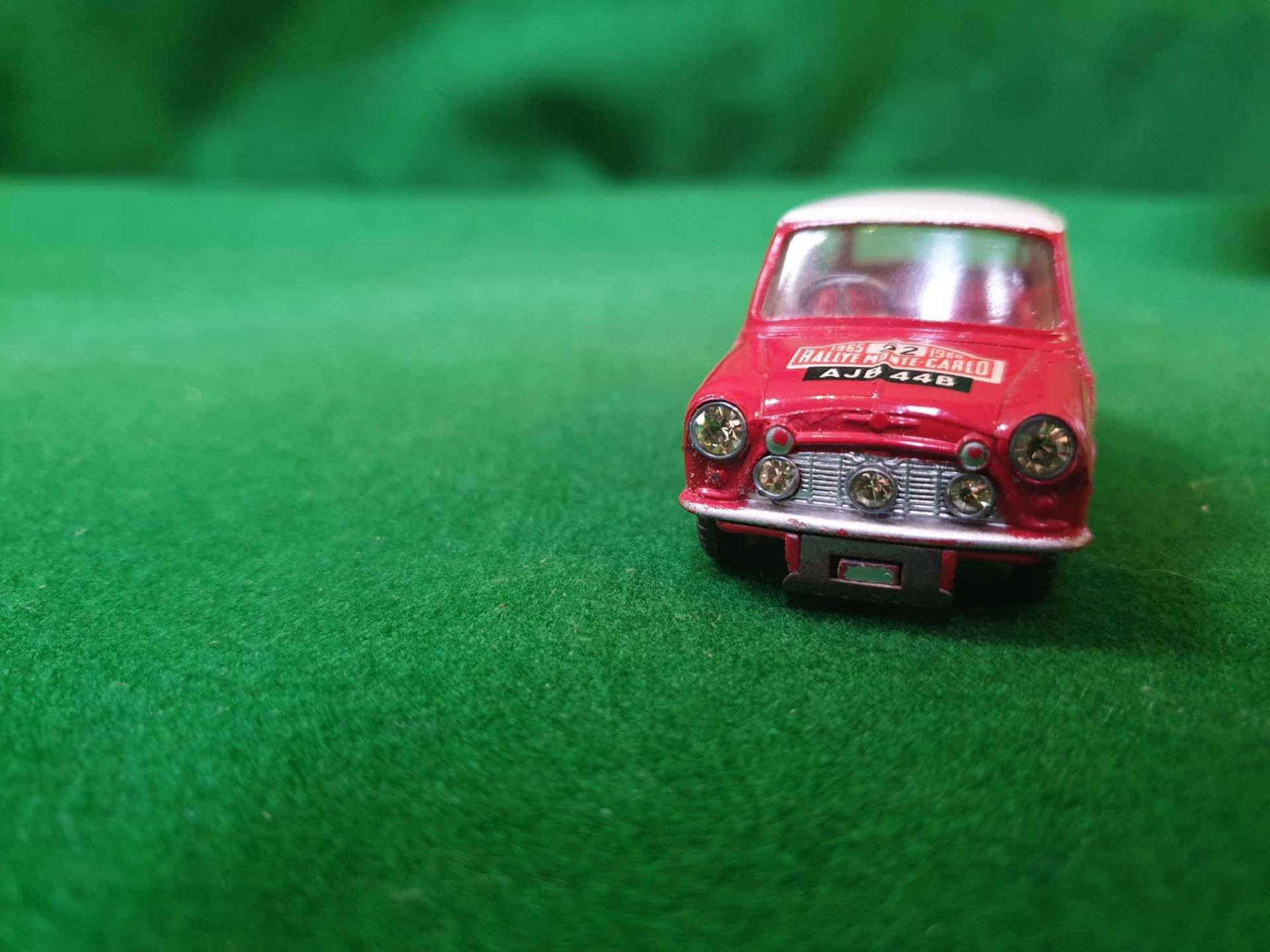 Corgi #321 BMC Monte Carlo Mini Cooper Red Body White Roof No 52 Decal Unboxed In Good Overall - Image 2 of 3