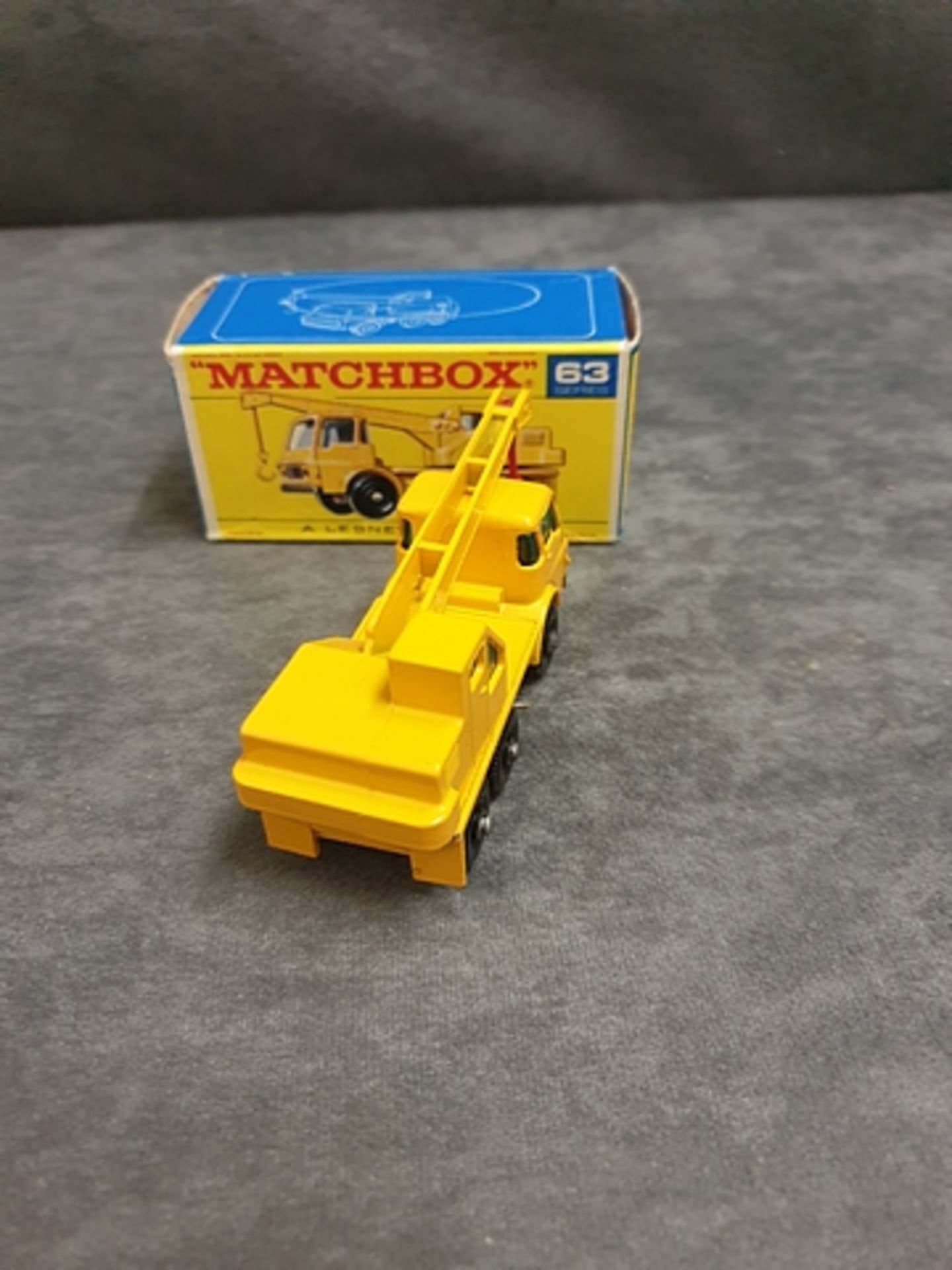 Matchbox Lesney Diecast #63c Dodge Crane Truck In Yellow In A Crisp F Type Box 1968-1970 - Image 3 of 3