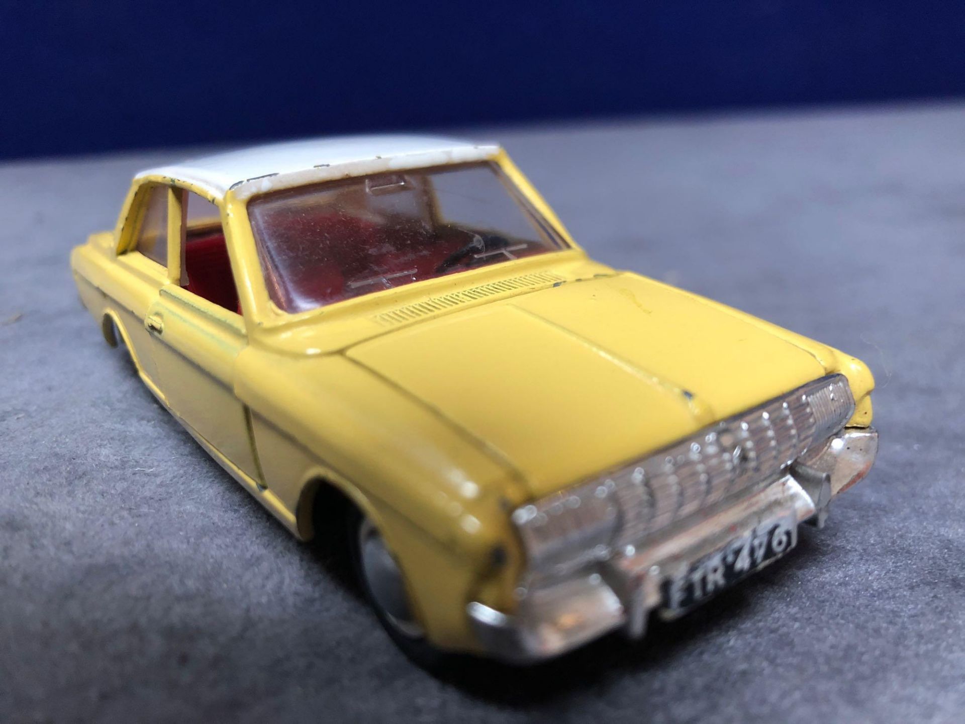 Dinky #154 Ford Taunus 17m Yellow/White - Red Interior 1966 - 1969 Unboxed Very Good Condition - Image 2 of 4