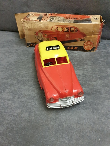 Mettoy Made In Great Britain 1950/60's Rare Plastic Fire Chiefs Car With Box - Image 2 of 3