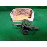 Crescent Toys #1250 25 Pounder Field Gun  Diecast model in 1:32 scale Year of Release:1958 with