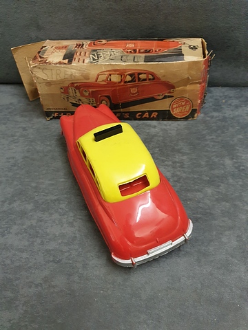 Mettoy Made In Great Britain 1950/60's Rare Plastic Fire Chiefs Car With Box - Image 3 of 3