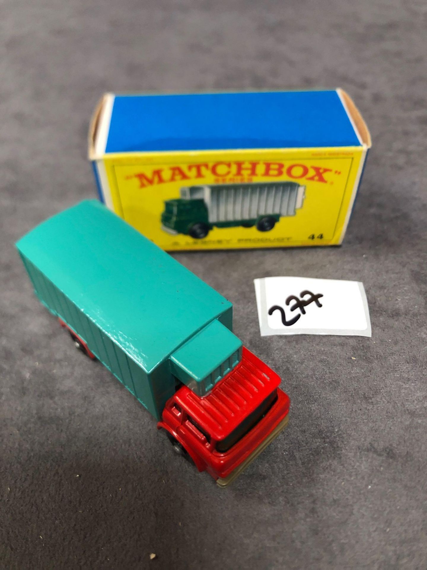 Matchbox Lesney #44c GMC Refrigerator Red/Turquoise Very Nice Rarer Version With Brown Headlights