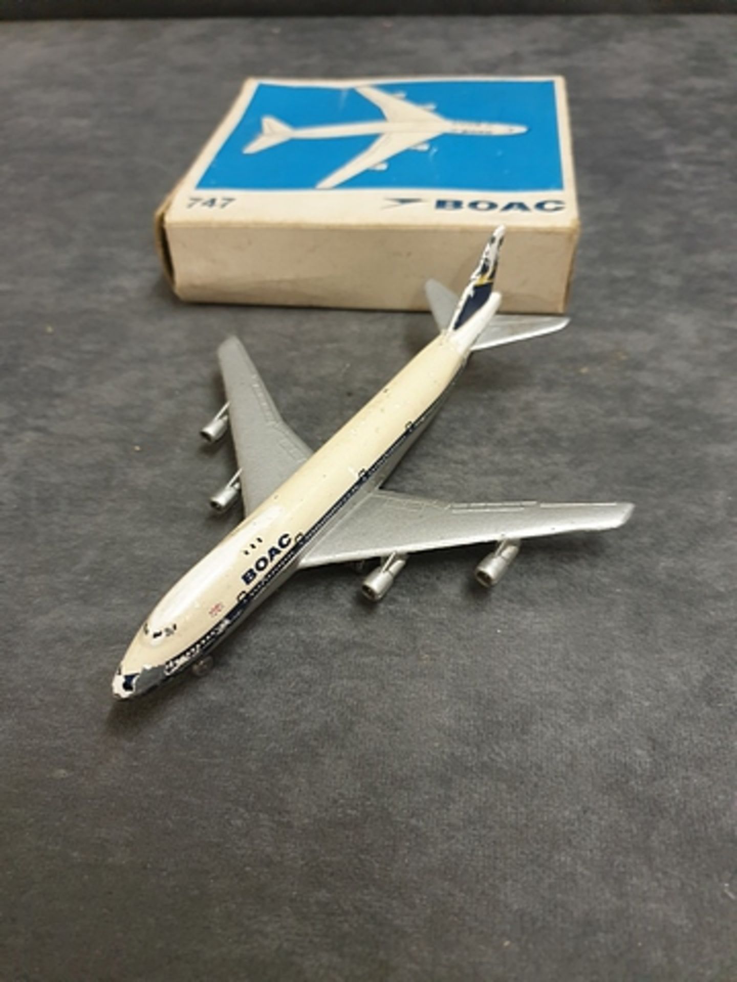 Schuco #335793 BOAC Boeing 747 In Original Box 1/600 scale - Image 2 of 2