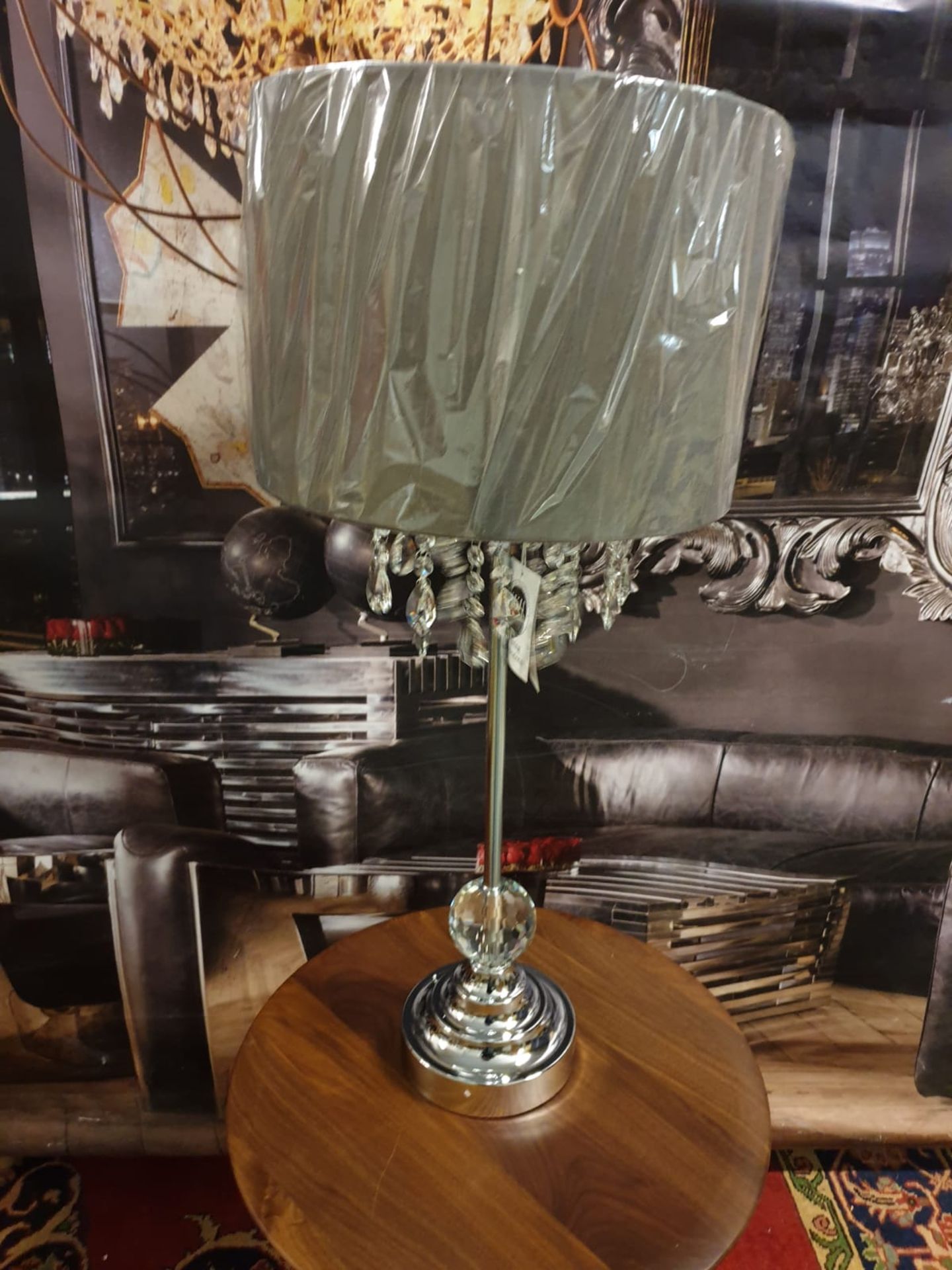 Naples Chrome Table Lamp Featuring a Chrome finish which has been beautifully complemented with a - Image 2 of 3