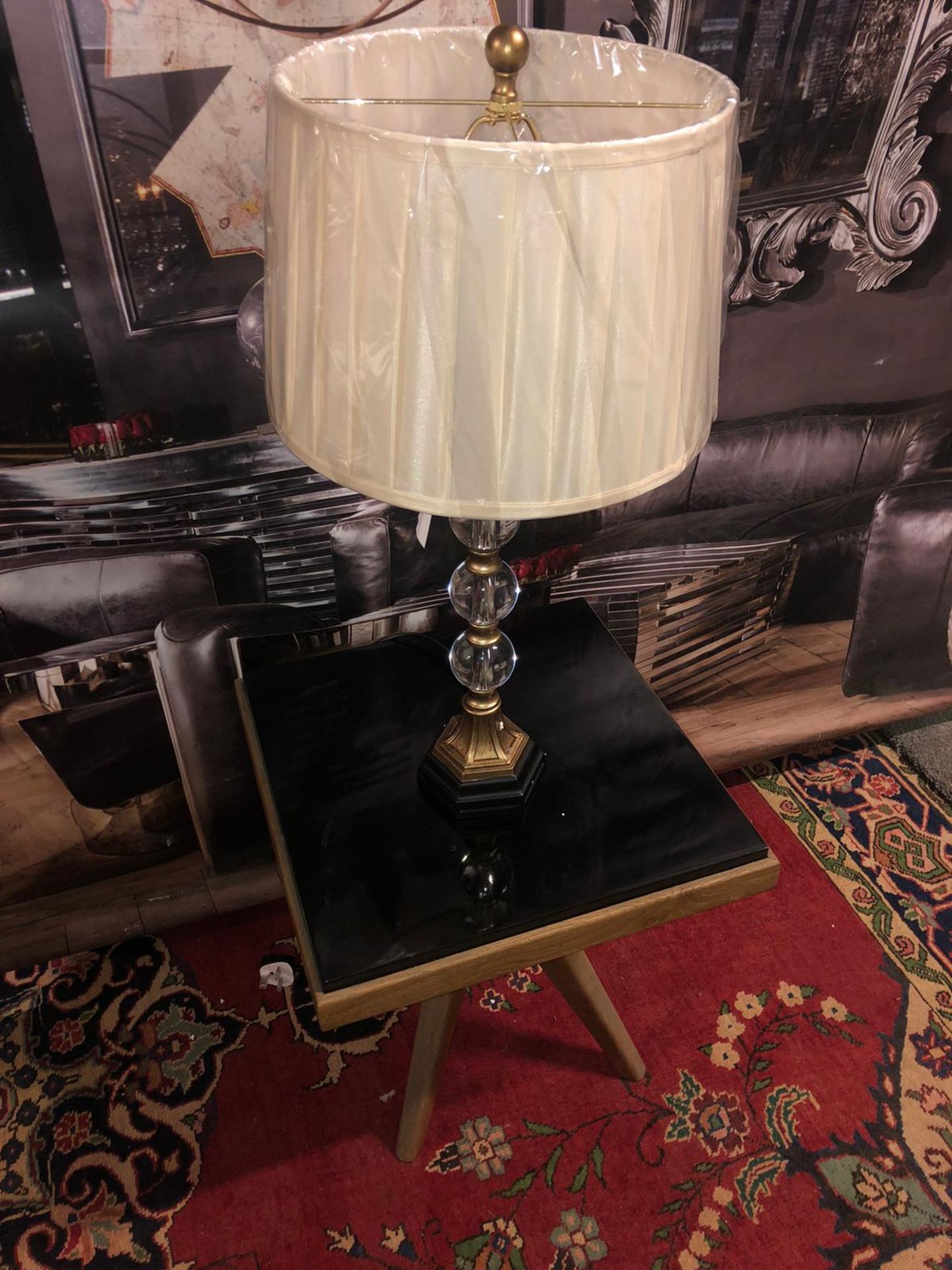 Crystal Ball Table Lamp add elegance and beauty to your room. It is a great addition to any - Image 6 of 6