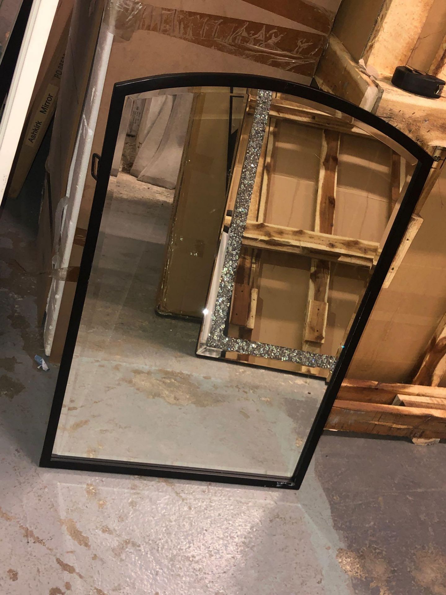 Higgins Arch Mirror Black 600 x 900 x 20mm - Image 2 of 2