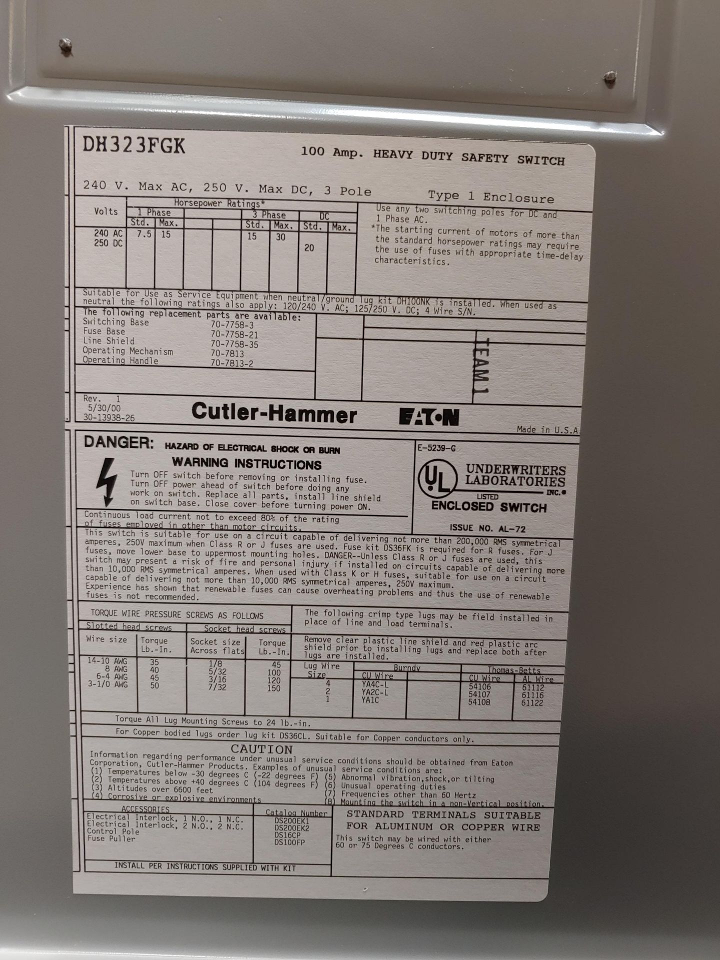 CUTLER HAMMER BOX/GE SWITCH DISCONNECT SWITCH TH4323, FUSIBLE, 100 AMP, 240 VOLT AC, 250 VOLT DC, - Bild 8 aus 8