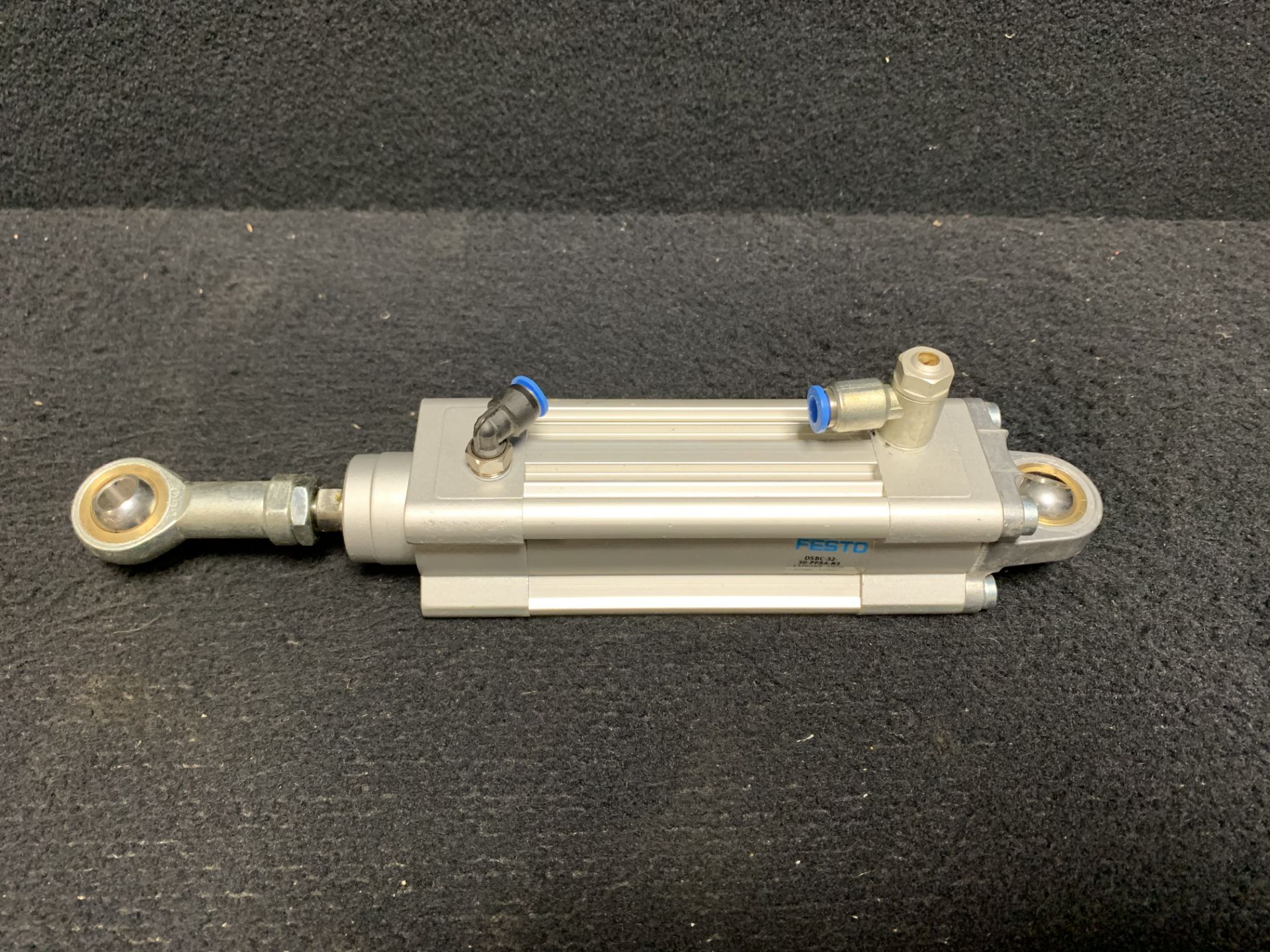 NEW OUT OF BOX - FESTO ELECTRIC DSBC-63-50-PA-N3 PNEUMATIC CYLINDER - Image 3 of 5