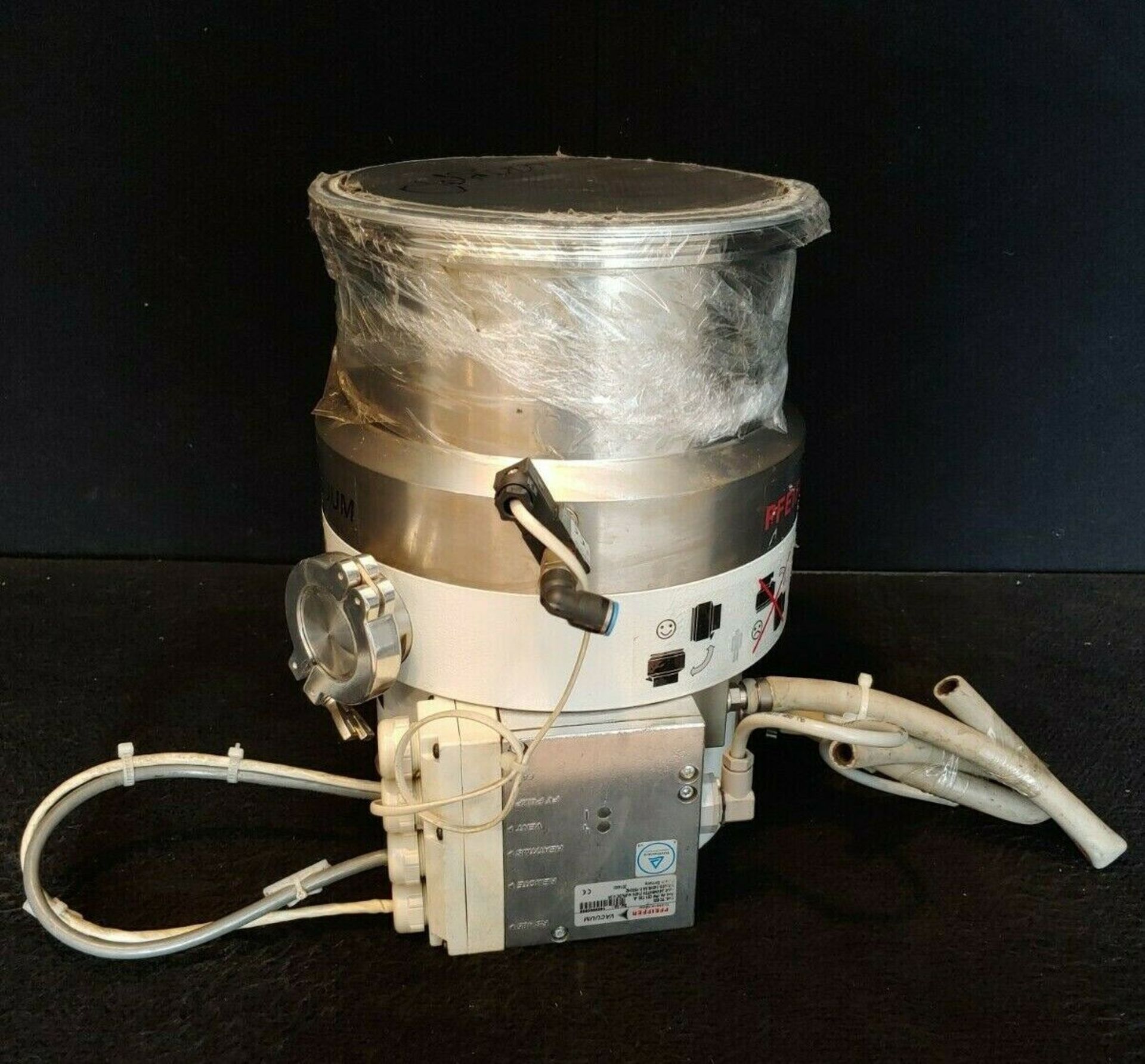 PFEIFFER TMH 1001 P PFEIFFER VACUUM PM P03 300 G TURBOMOLECULAR PUMP TURBO TC600,TMH-1001-P-DN-200- - Image 4 of 7