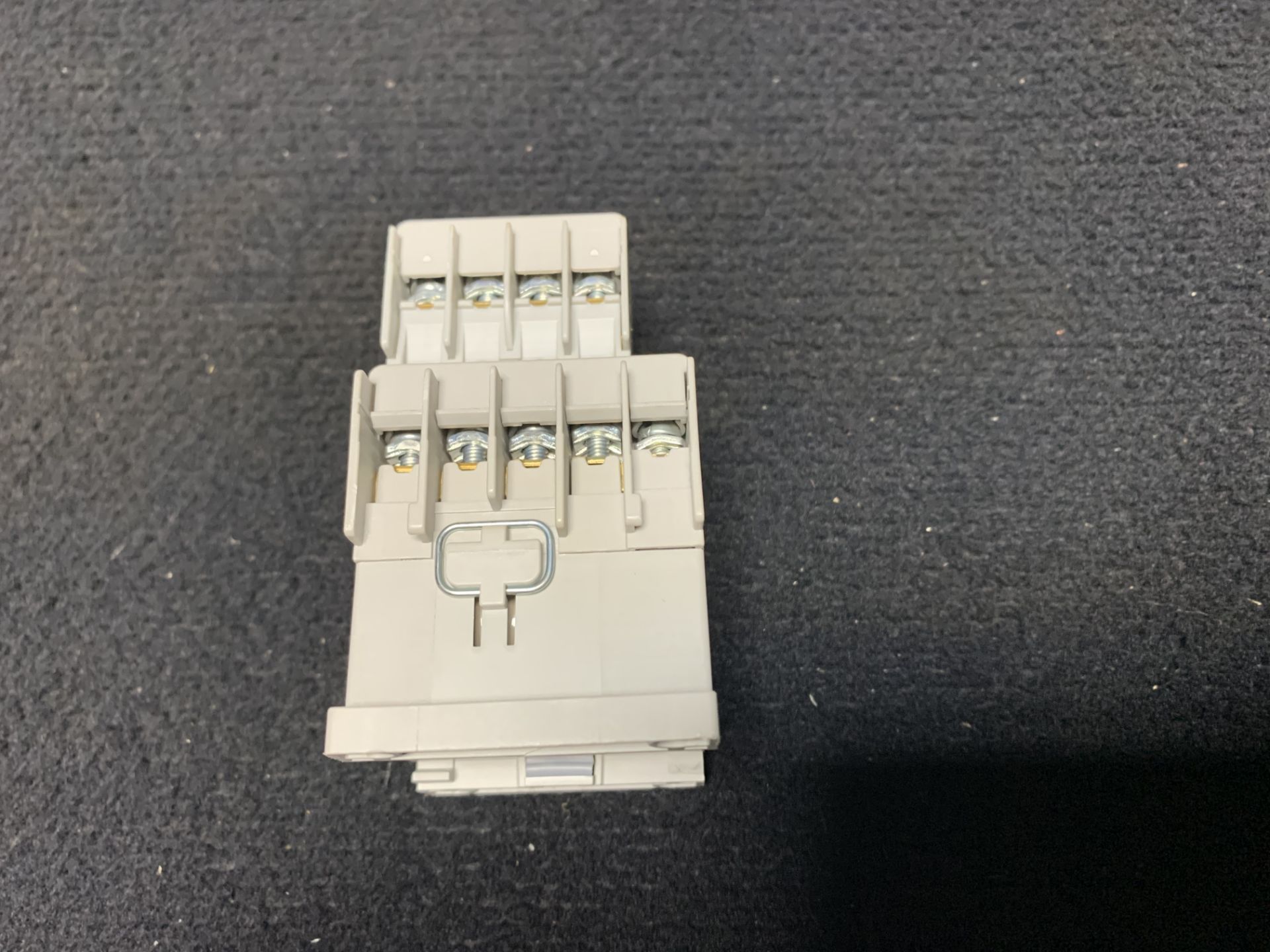 ALLEN BRADLEY 100-k09*01 CONTACTOR 24 VDC - Image 3 of 4