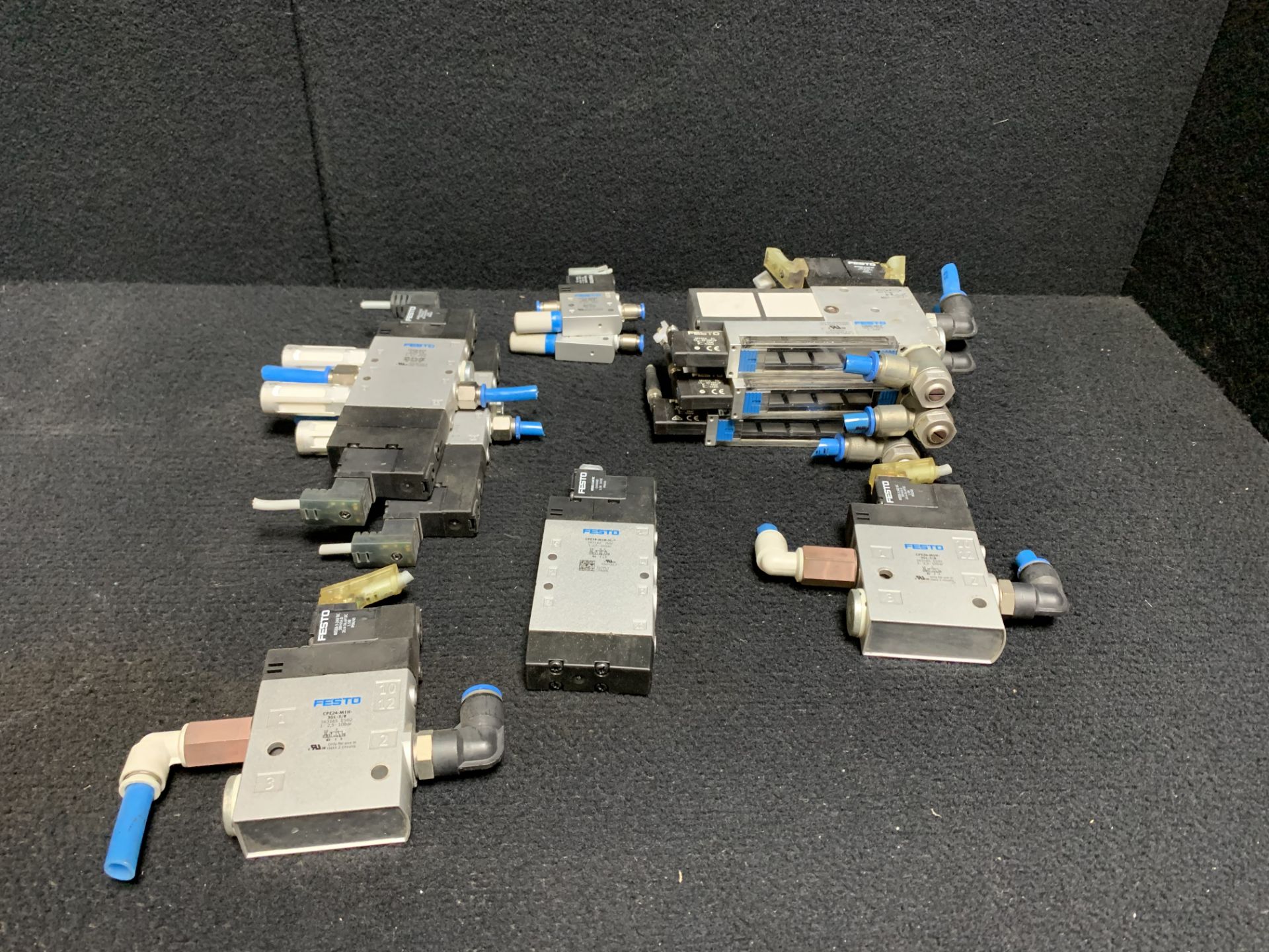 FESTO ELECTRIC VADMI-300-P VACUUM GENERATOR | CPE18-M1H-SL-* SOLENOID VALVE 2.5-10BAR | CPE24-M1H- - Image 6 of 6