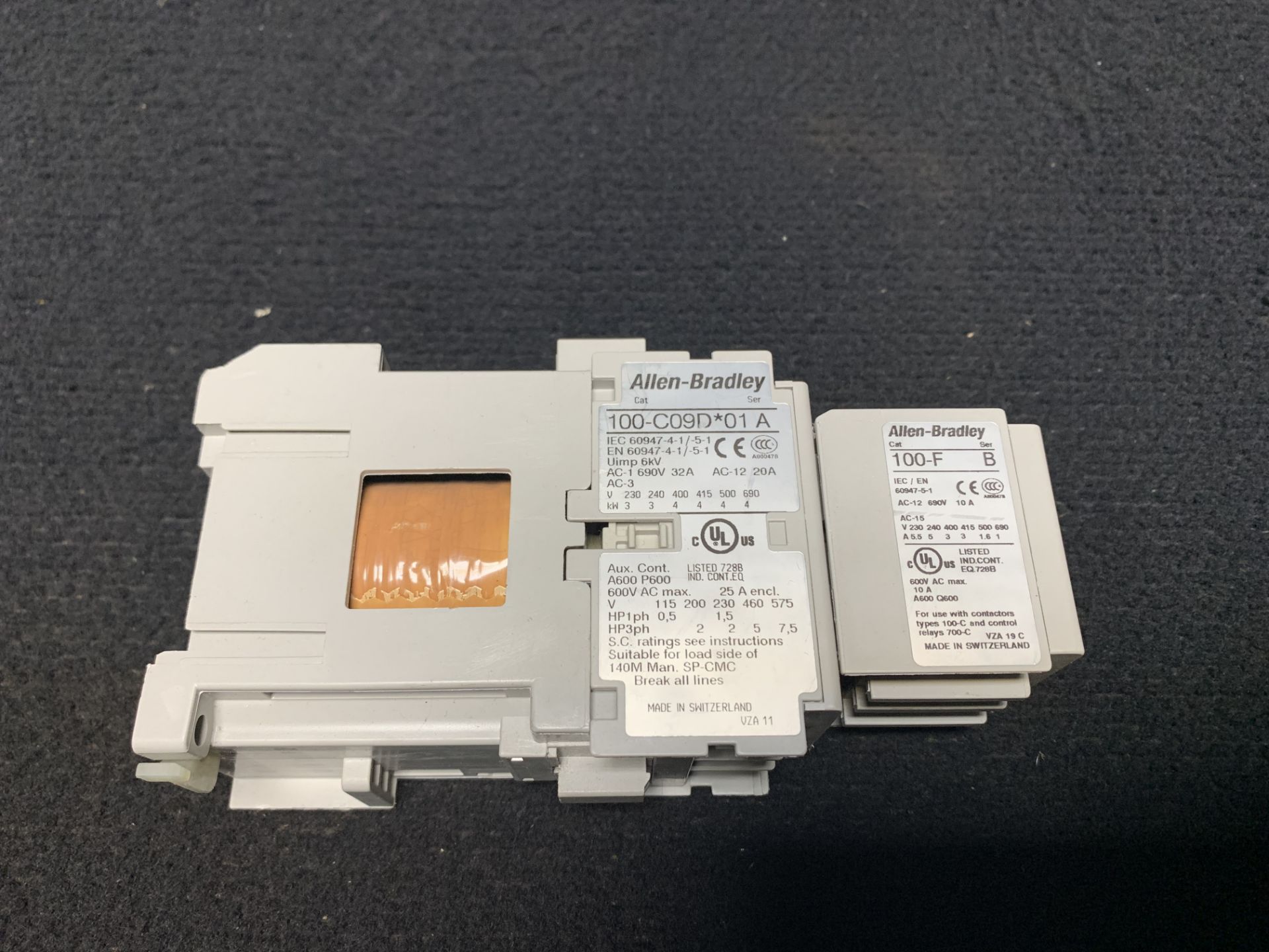 ALLEN BRADLEY 100-C09D*01 CONTACTOR 9A 110 V 50 HZ/120 V 60 HZ - Image 2 of 7