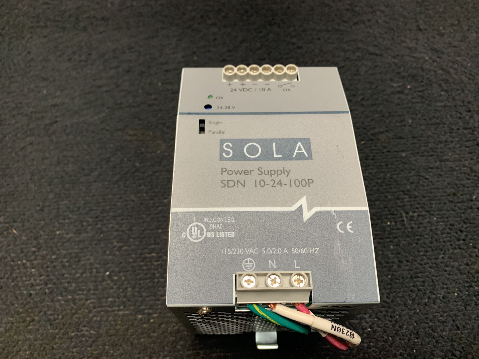 SOLA SDN 10-24-100P POWER SUPPLY 3-PHASE DIN-RAIL 24VDC 10A 240W - Bild 2 aus 4