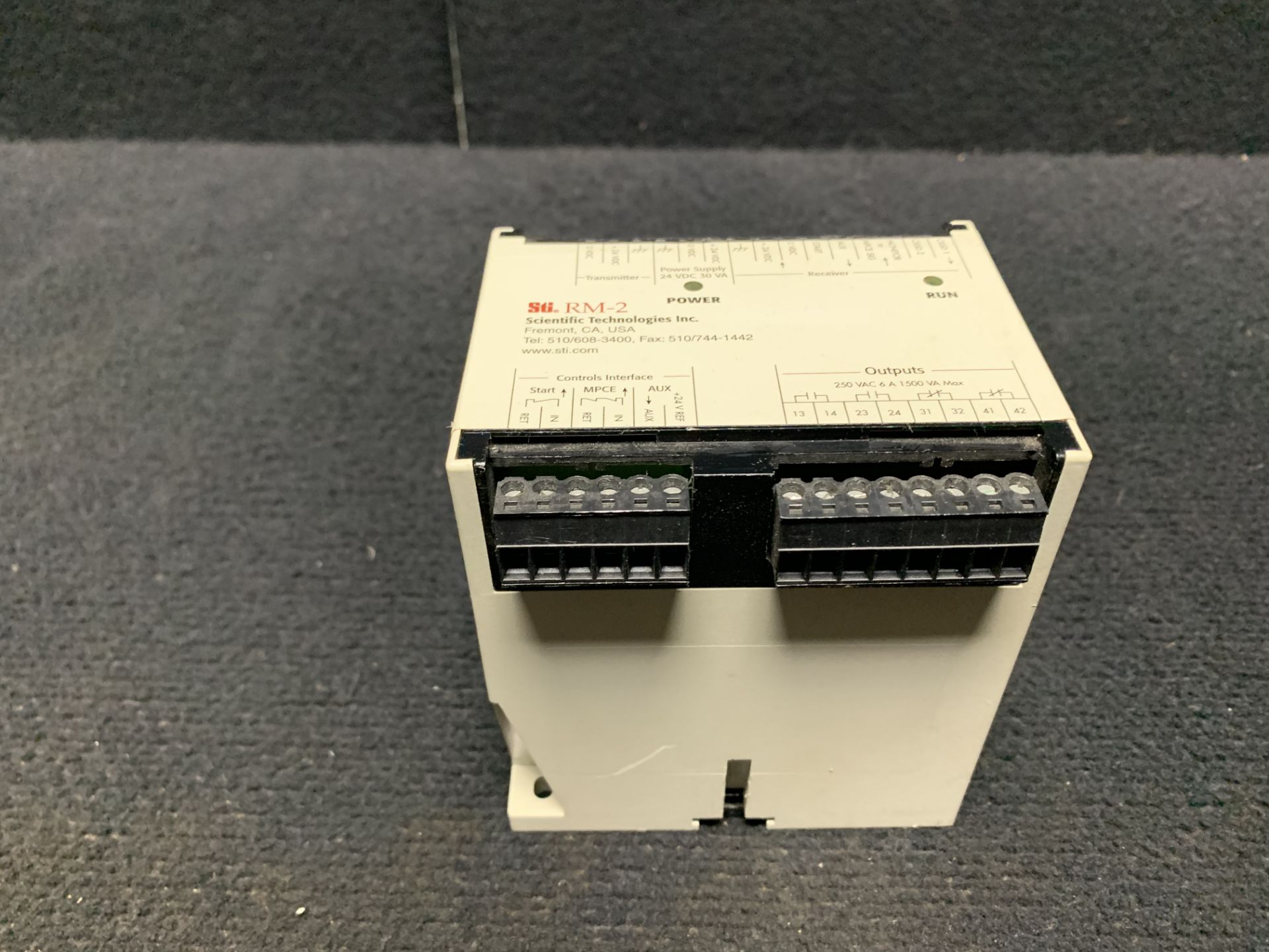 OMRON STI DIN MOUNT RM-2 MODEL 437760010 RELAY MODULE IP20 PROTECTION 2 N.O 2 N.C 6A 250 VAC 24V - Image 3 of 5