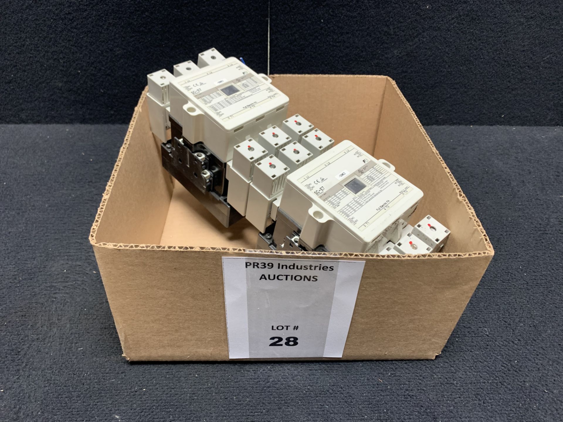 FUJI ELECTRIC CONTACTOR SC-E7-200V, 200-250VAC 50/60HZ 200-240VDC - Bild 4 aus 4