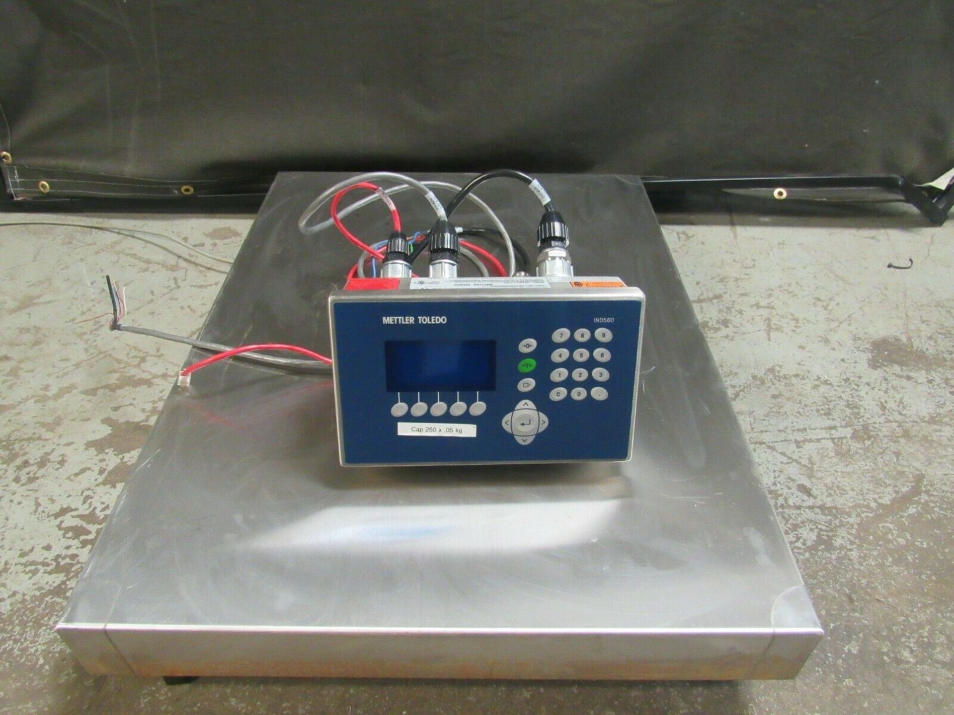METTLER TOLEDO INDUSTRIAL WEIGHING TERMINAL & BENCH SCALE FOR HARSH ENVIRONMENTS