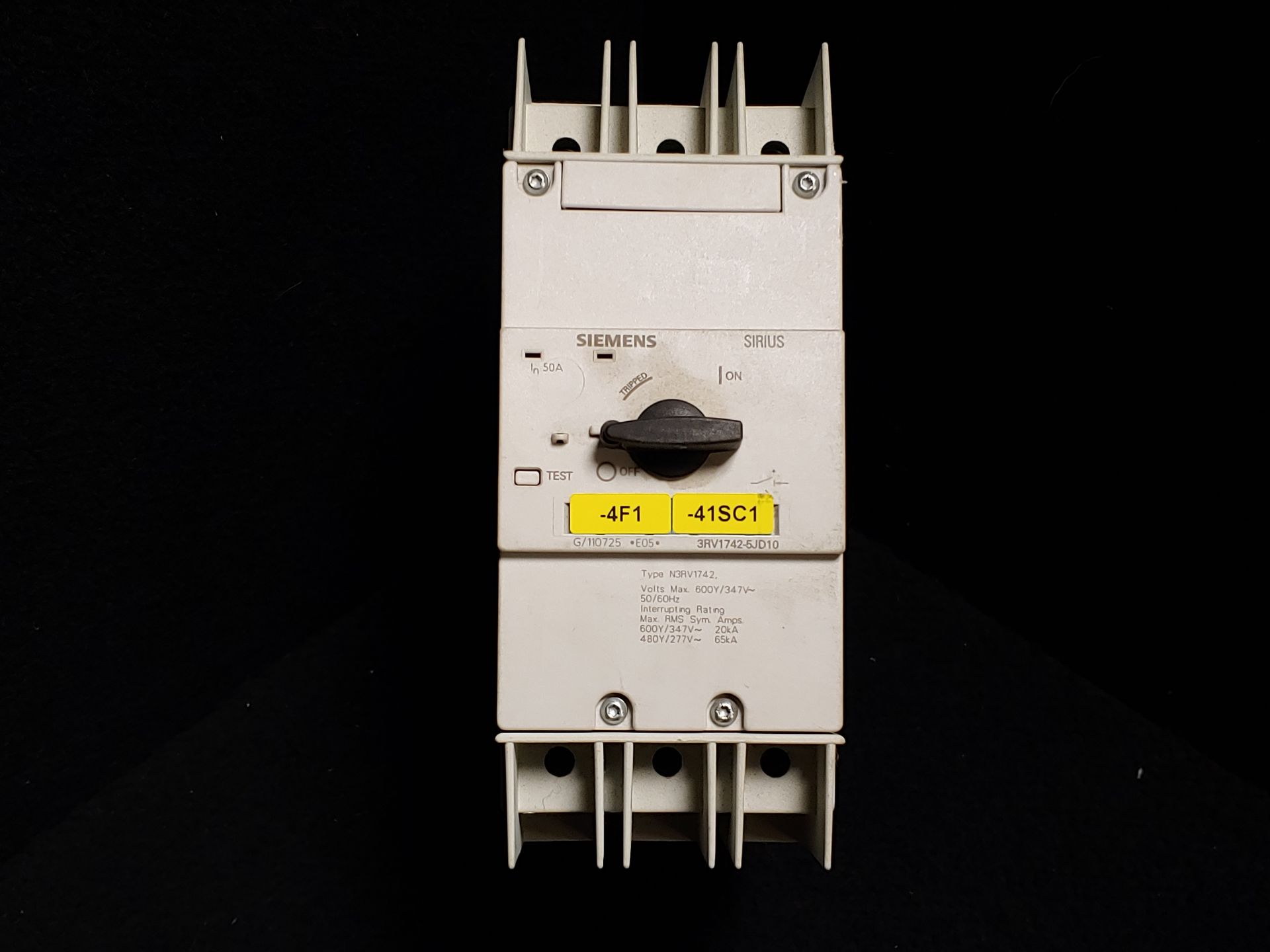 SIEMENS CIRCUIT BREAKER 3RV1742-5JD10,3P 50A - Bild 2 aus 7