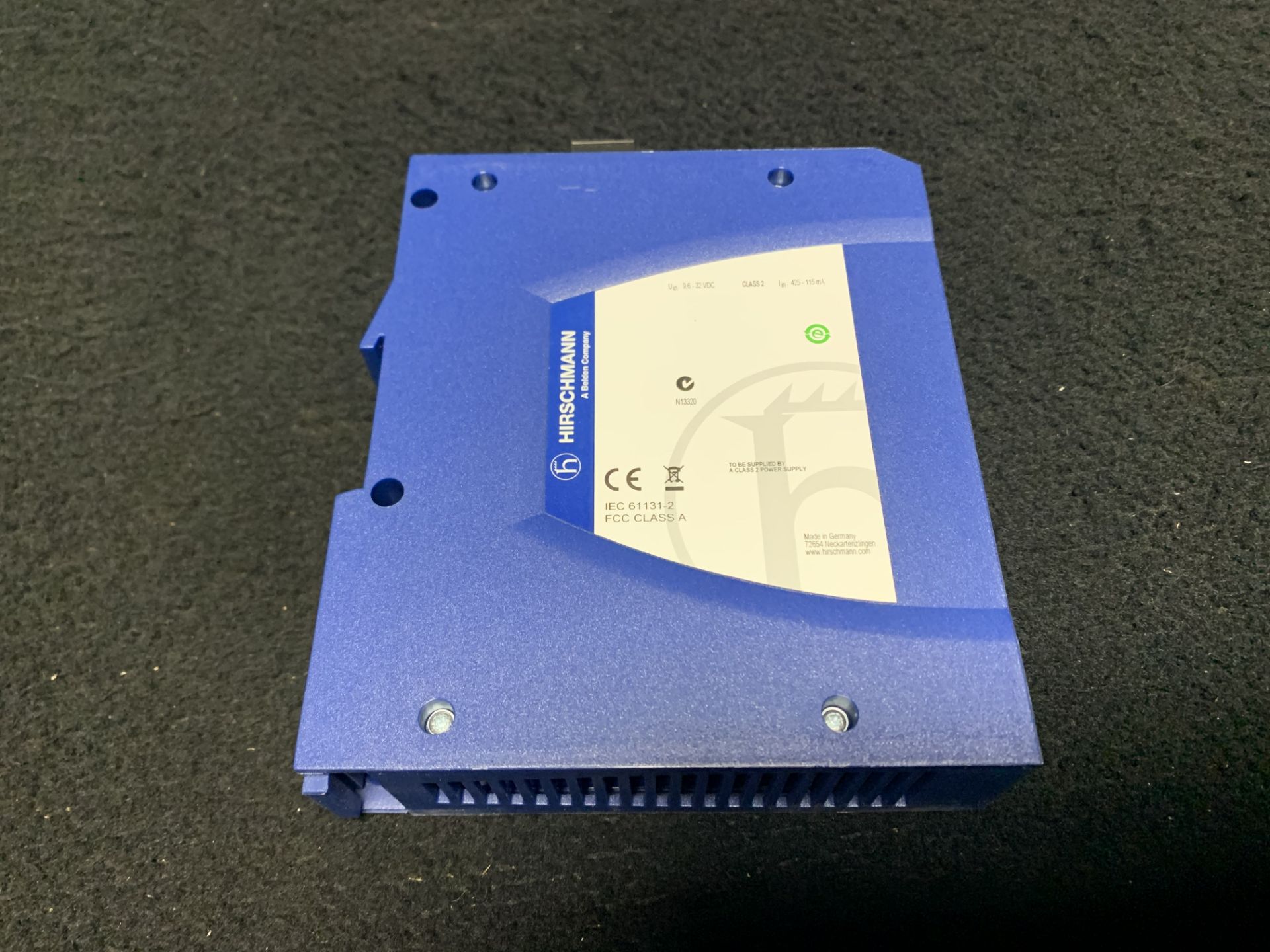 NEW IN BOX - HIRSCHMANN ETHERNET SWITCH SPIDER II 8TX - Image 4 of 6